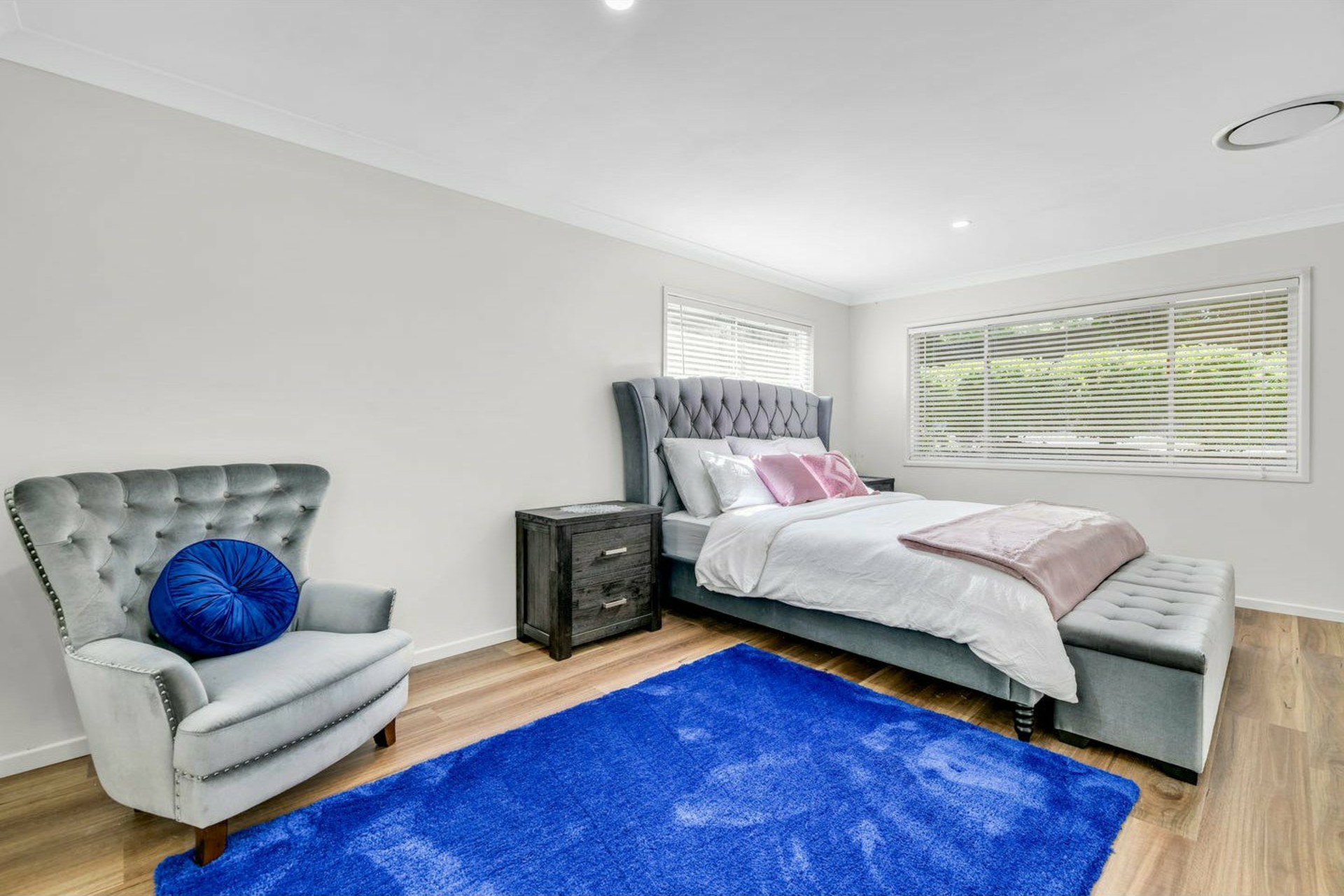 257 Redbank Plains Road, REDBANK PLAINS