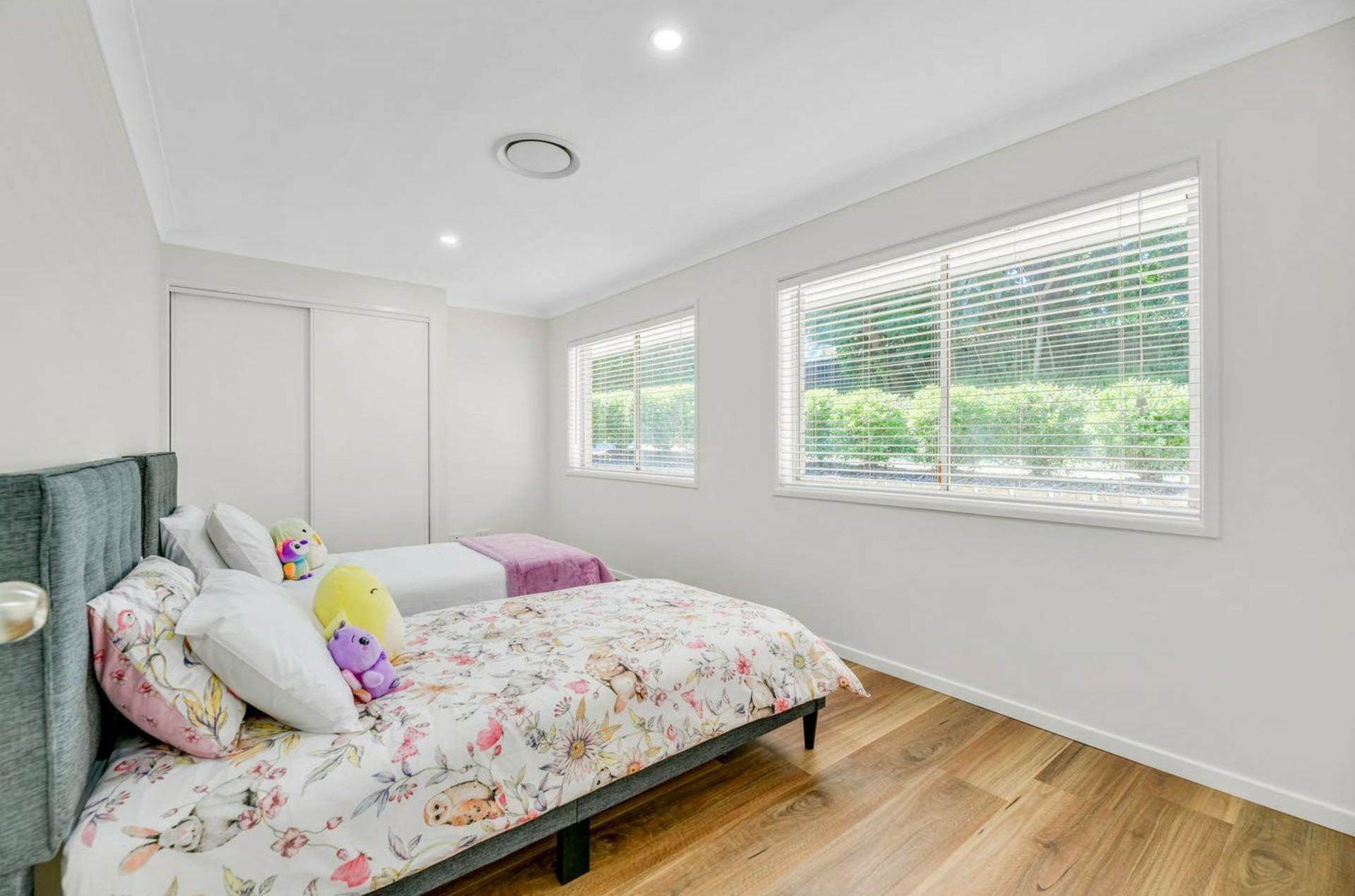 257 Redbank Plains Road, REDBANK PLAINS