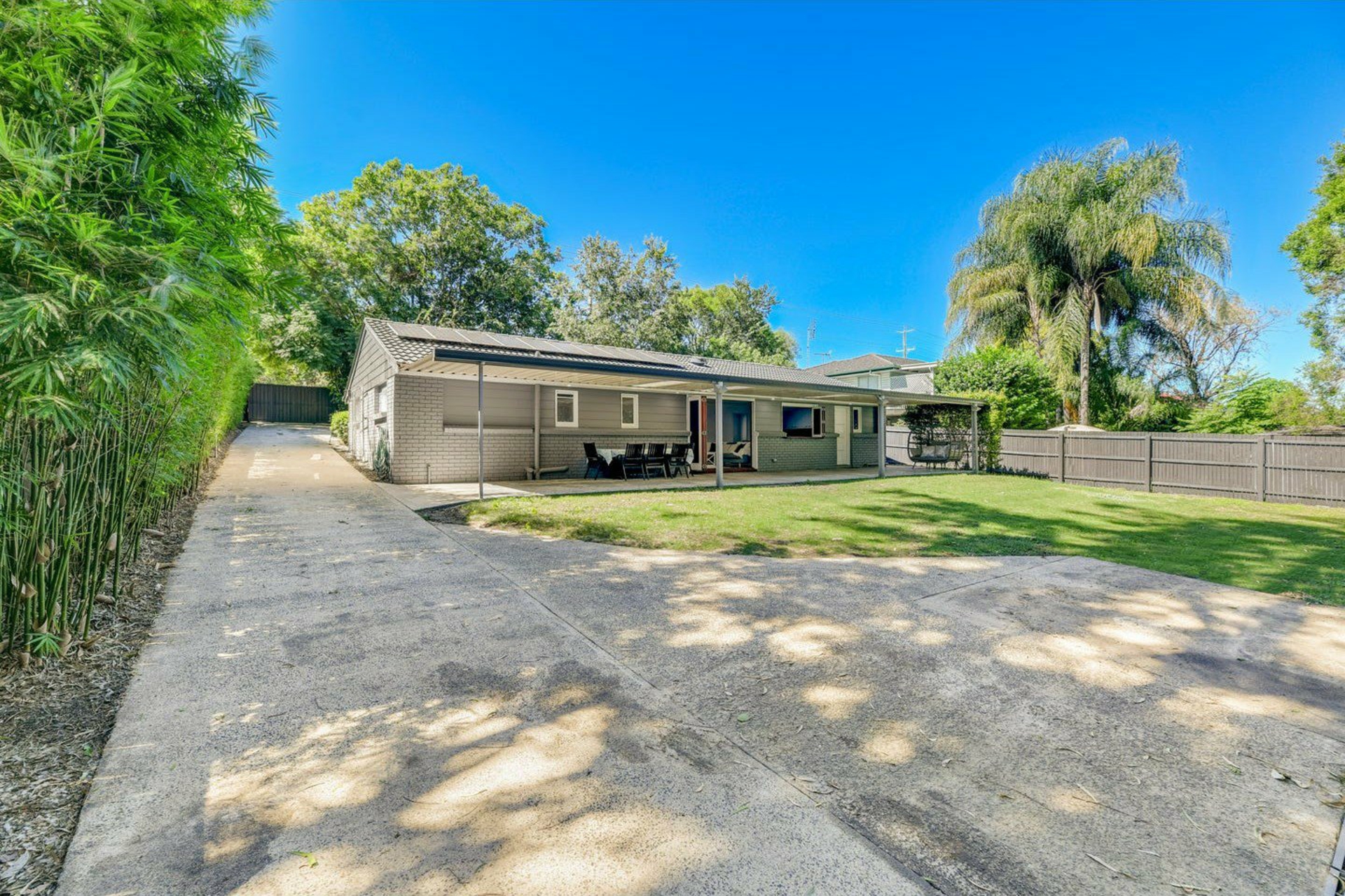 257 Redbank Plains Road, REDBANK PLAINS
