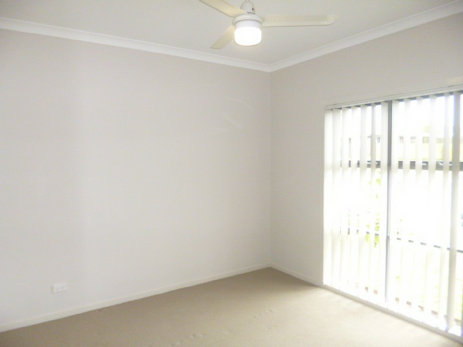 16 Leon Capra Drive, AUGUSTINE HEIGHTS