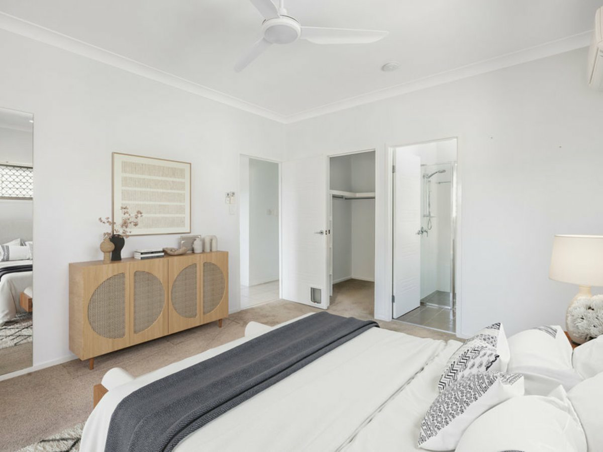 7 Esperance Crescent — photo 10 of 23