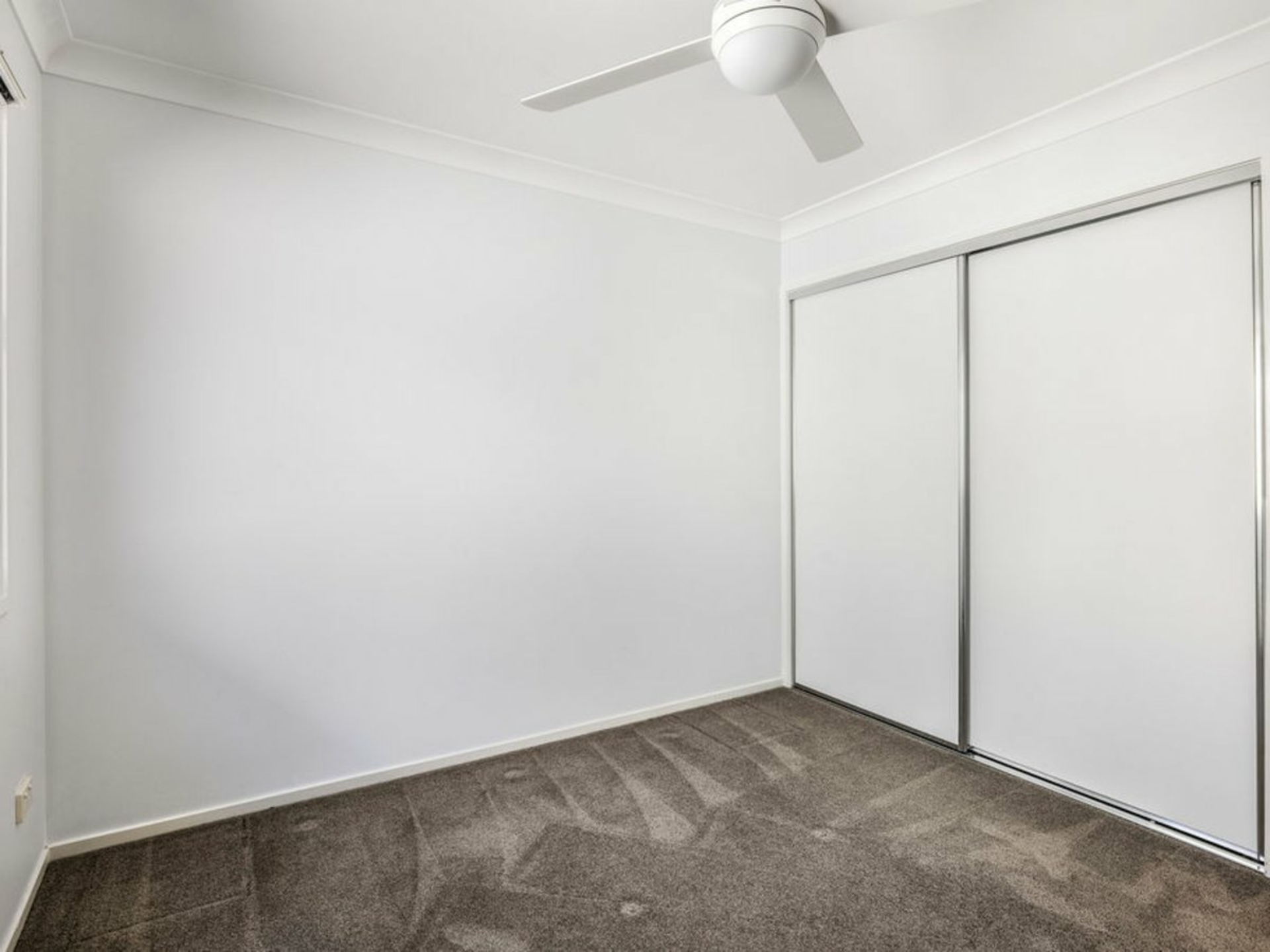 7 Esperance Crescent — photo 14 of 23
