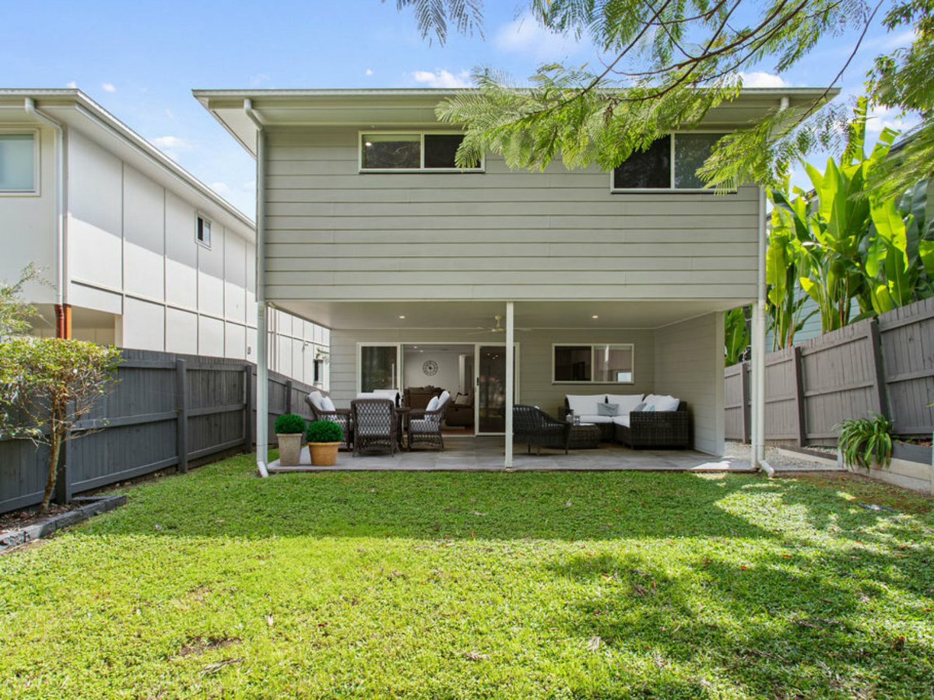 60 Fawkner Street — photo 3 of 30