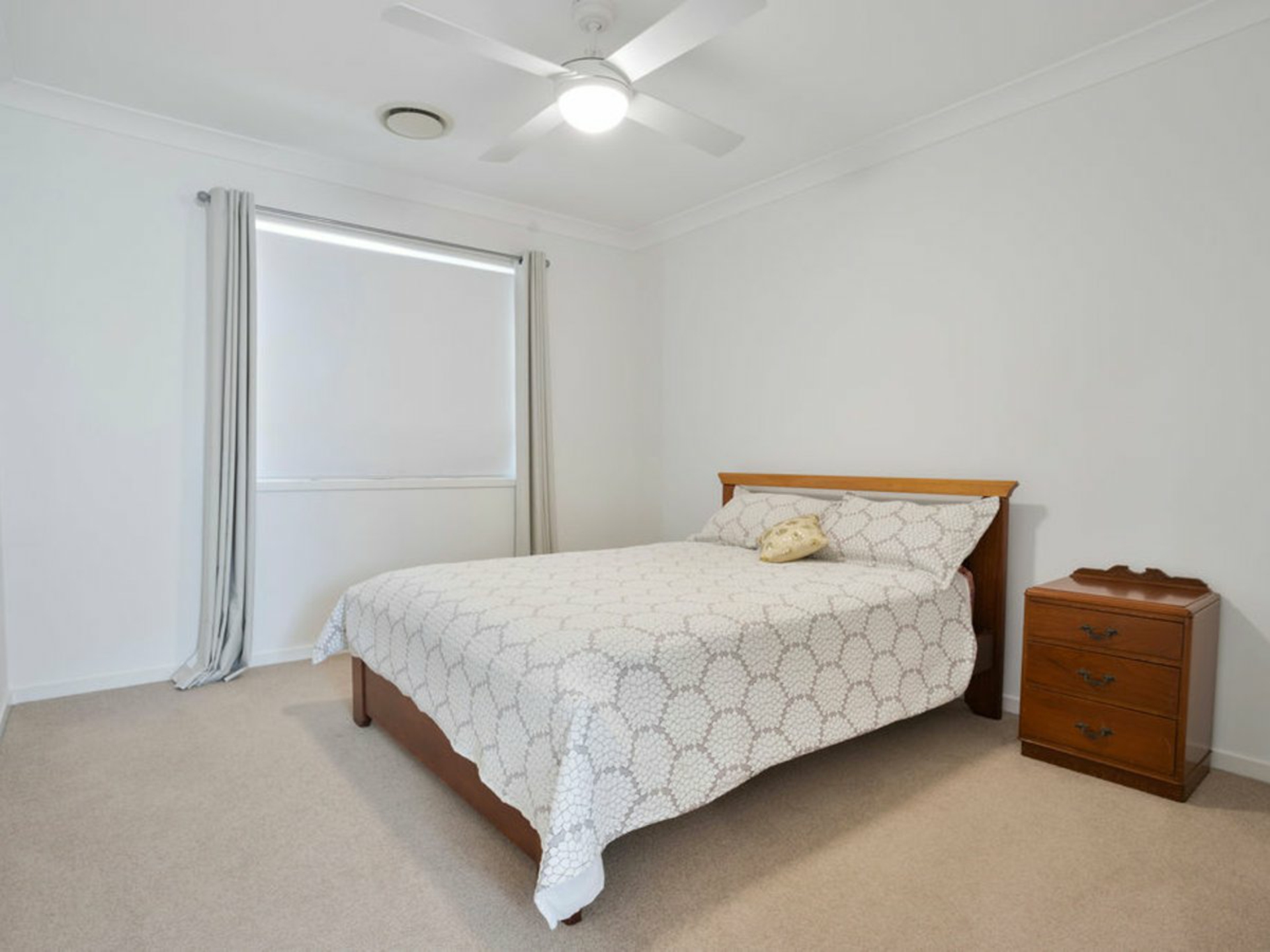 60 Fawkner Street — photo 21 of 30