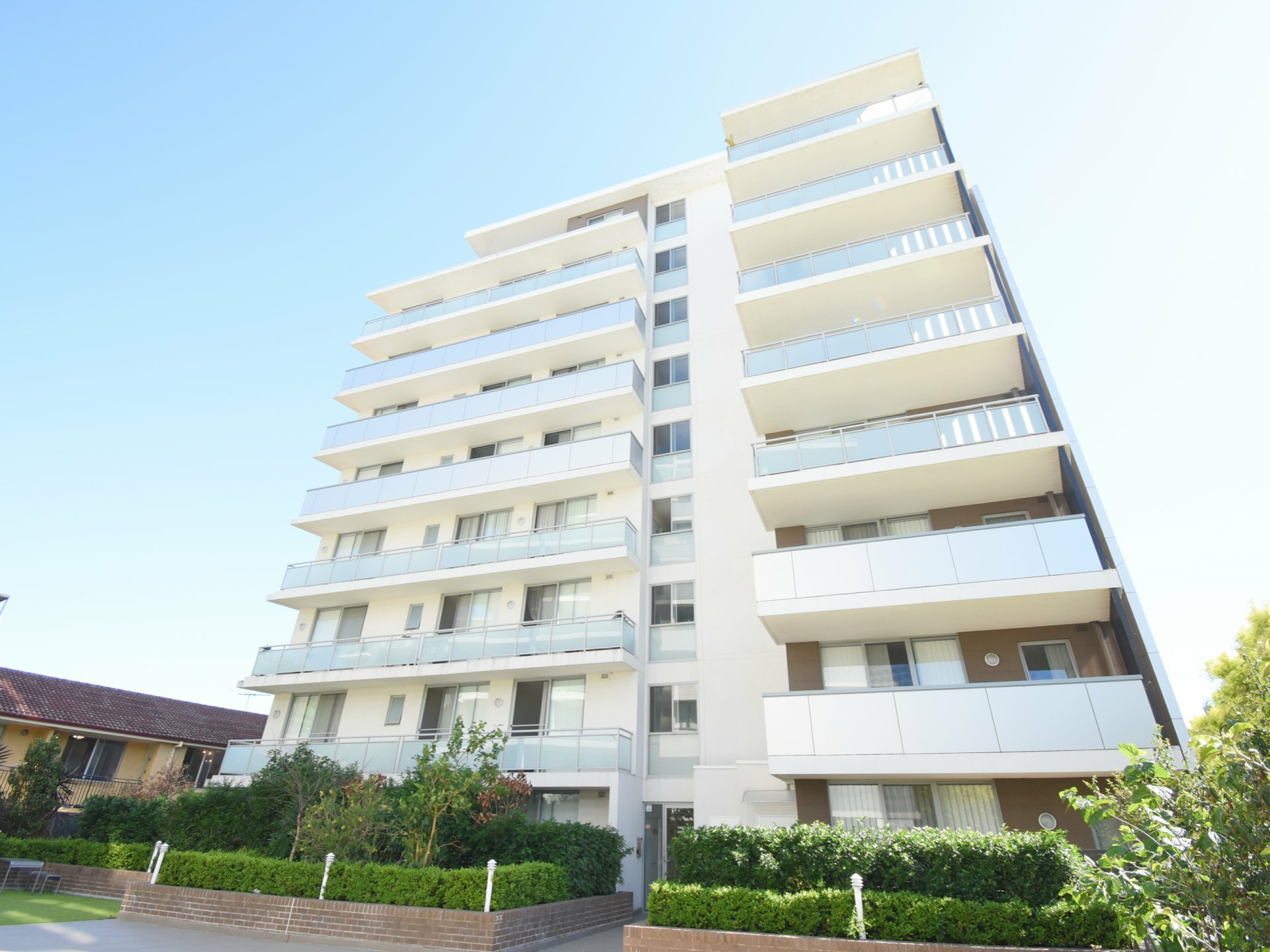 42/57-59 Lachlan St, WARWICK FARM