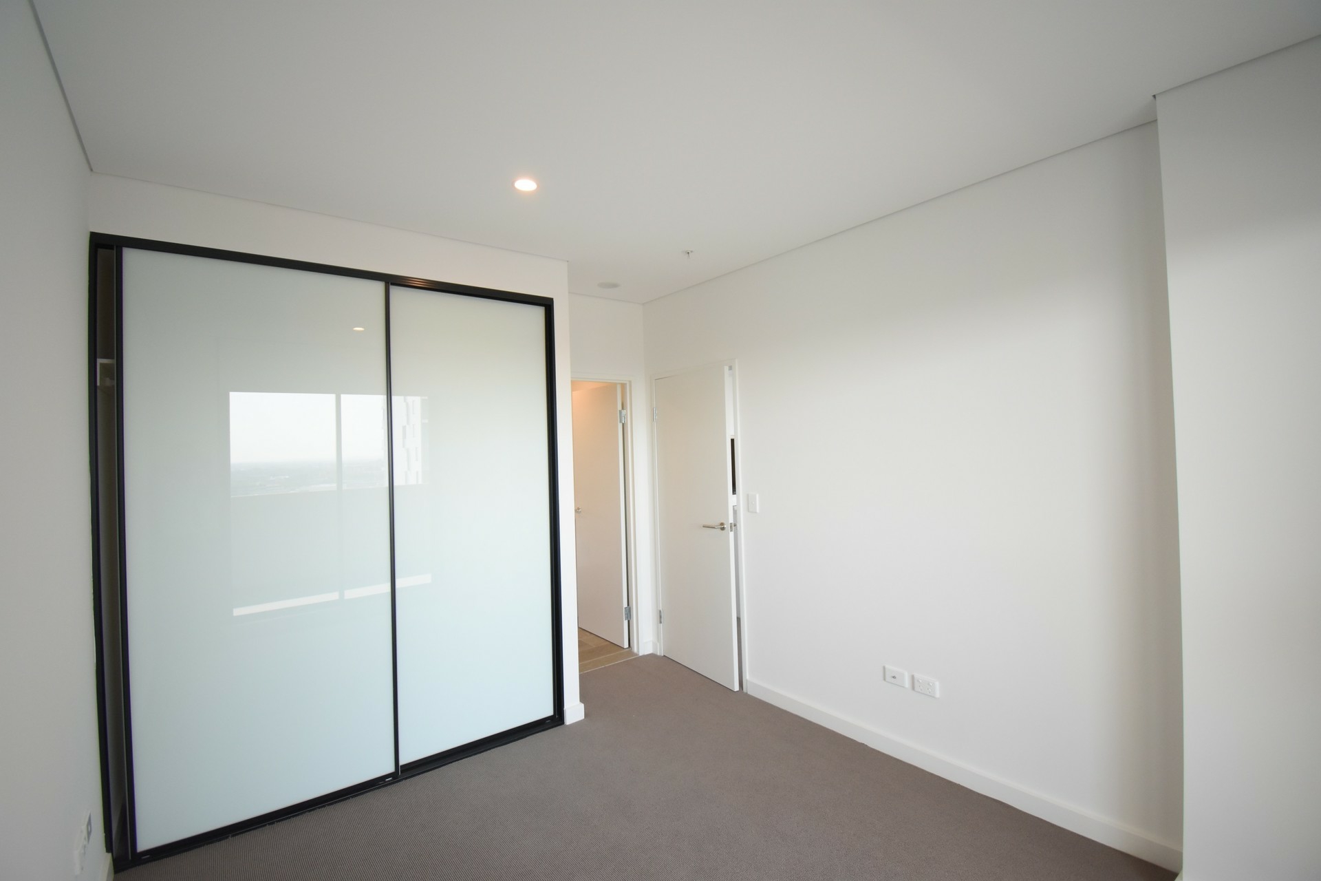 97/387 Macquarie Street, LIVERPOOL