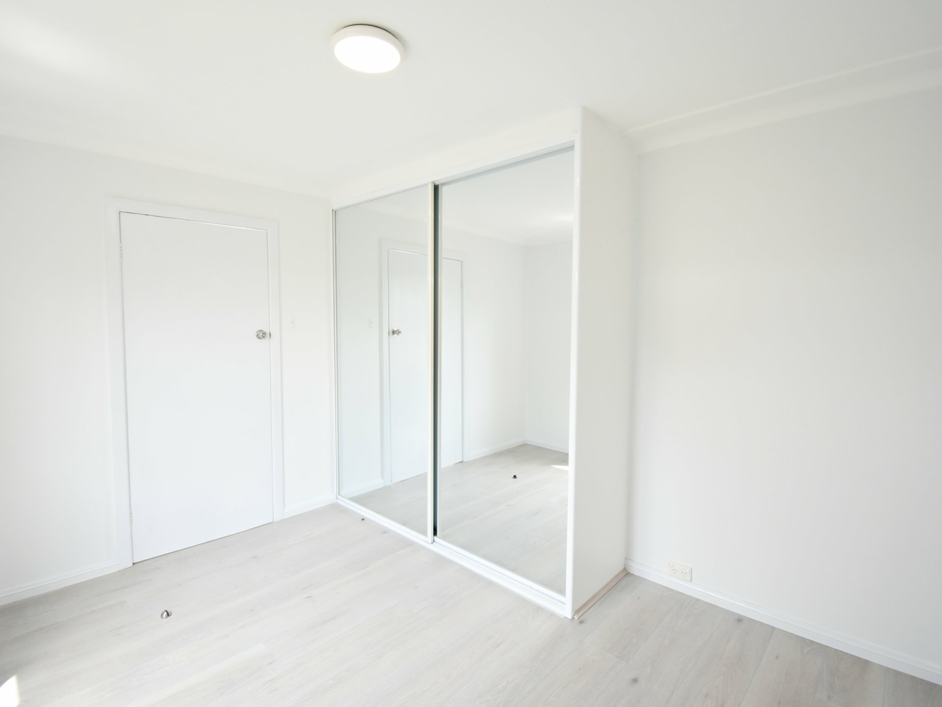 18 Phillip Ave, CABRAMATTA