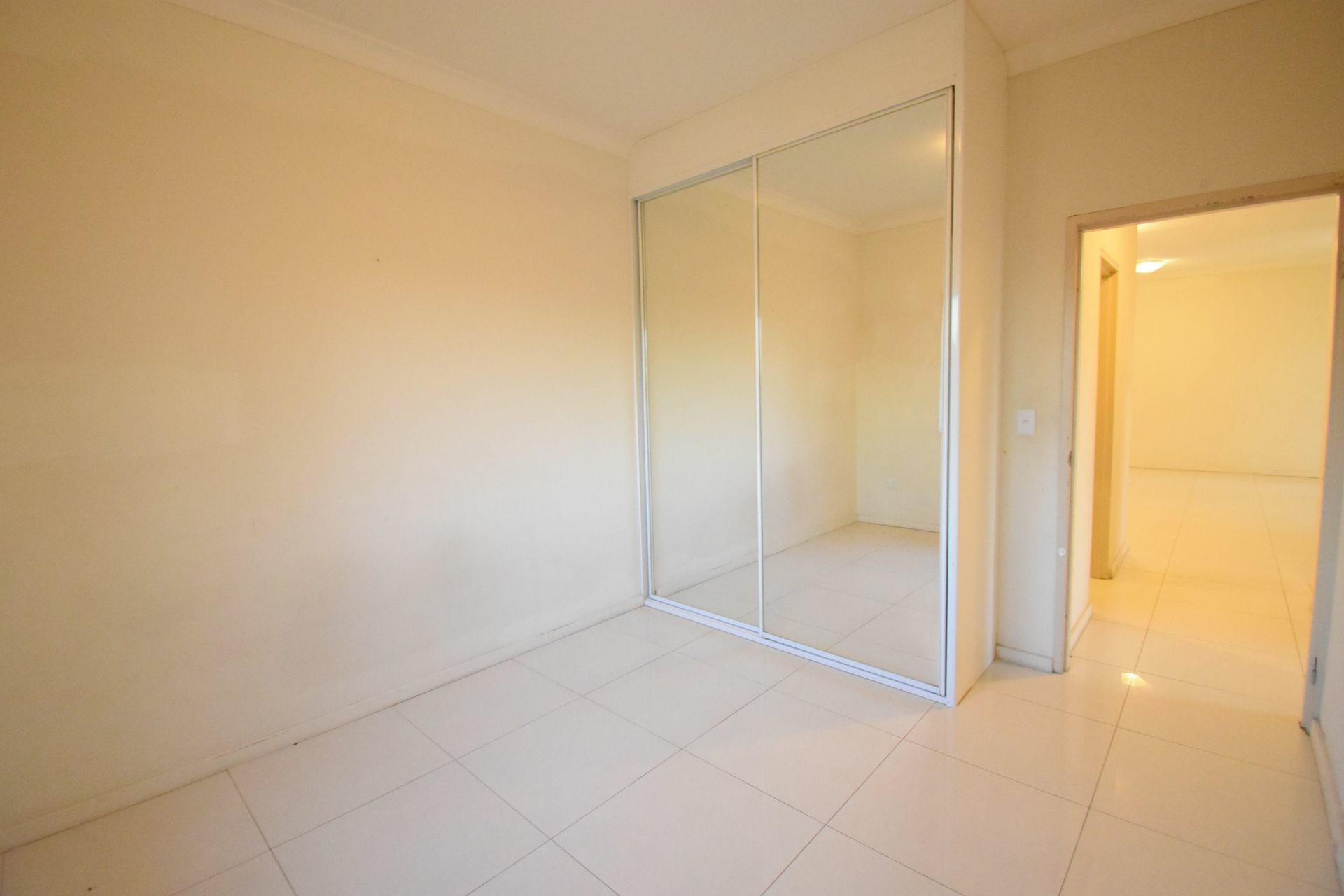 9/284 Sackville Street, CANLEY VALE