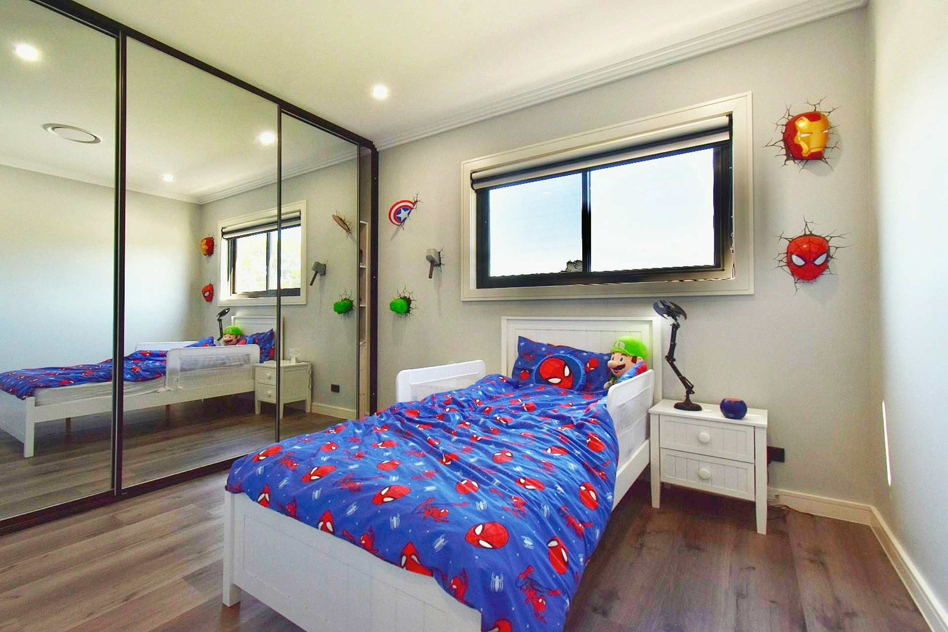 2 LEWIN CRESCENT, BRADBURY