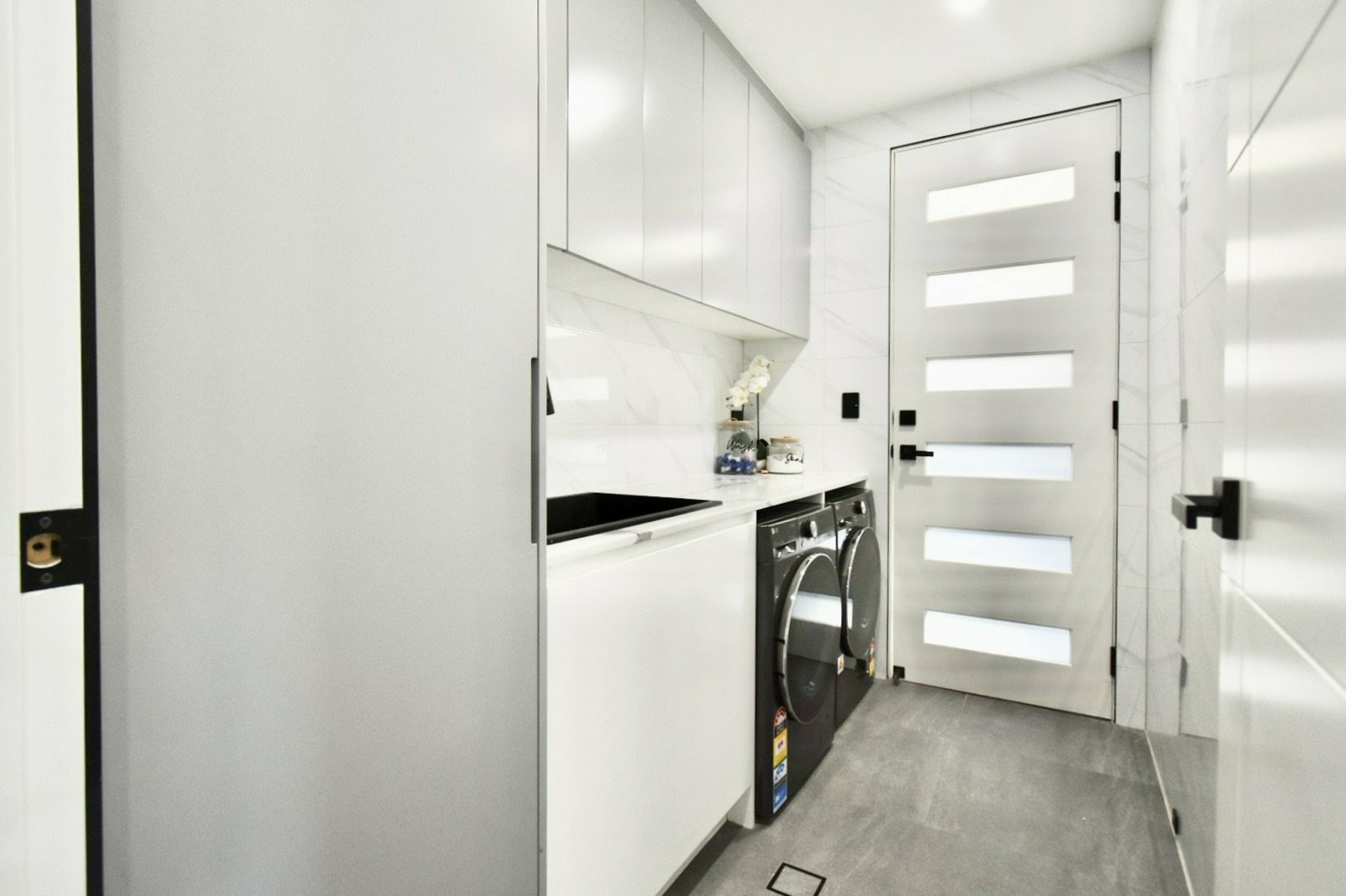 2 LEWIN CRESCENT, BRADBURY