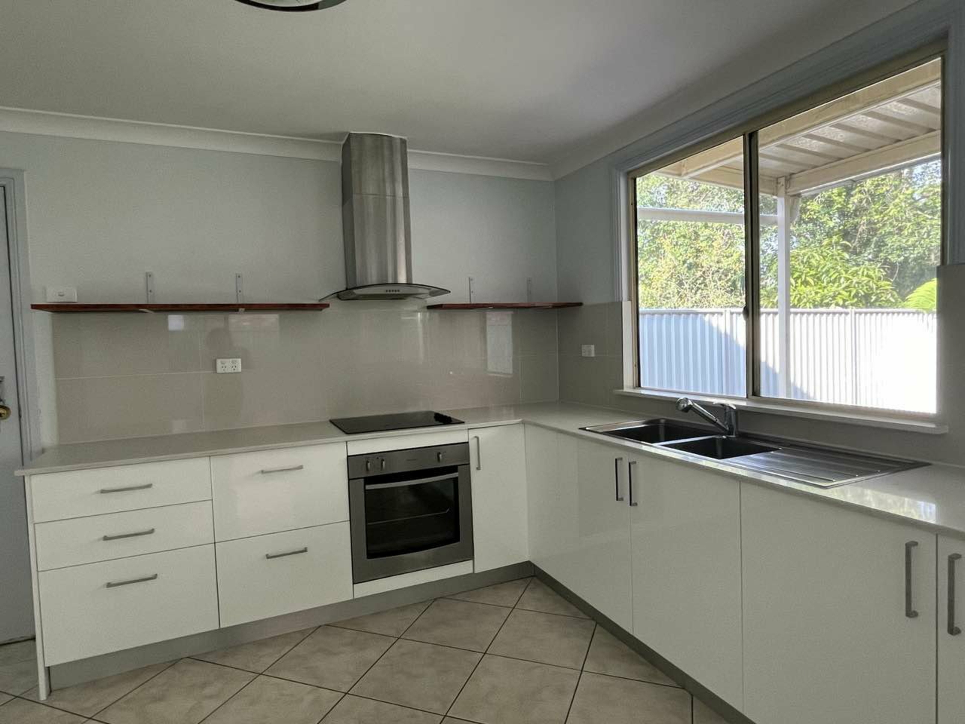 11 Waterside Crescent, CARRAMAR