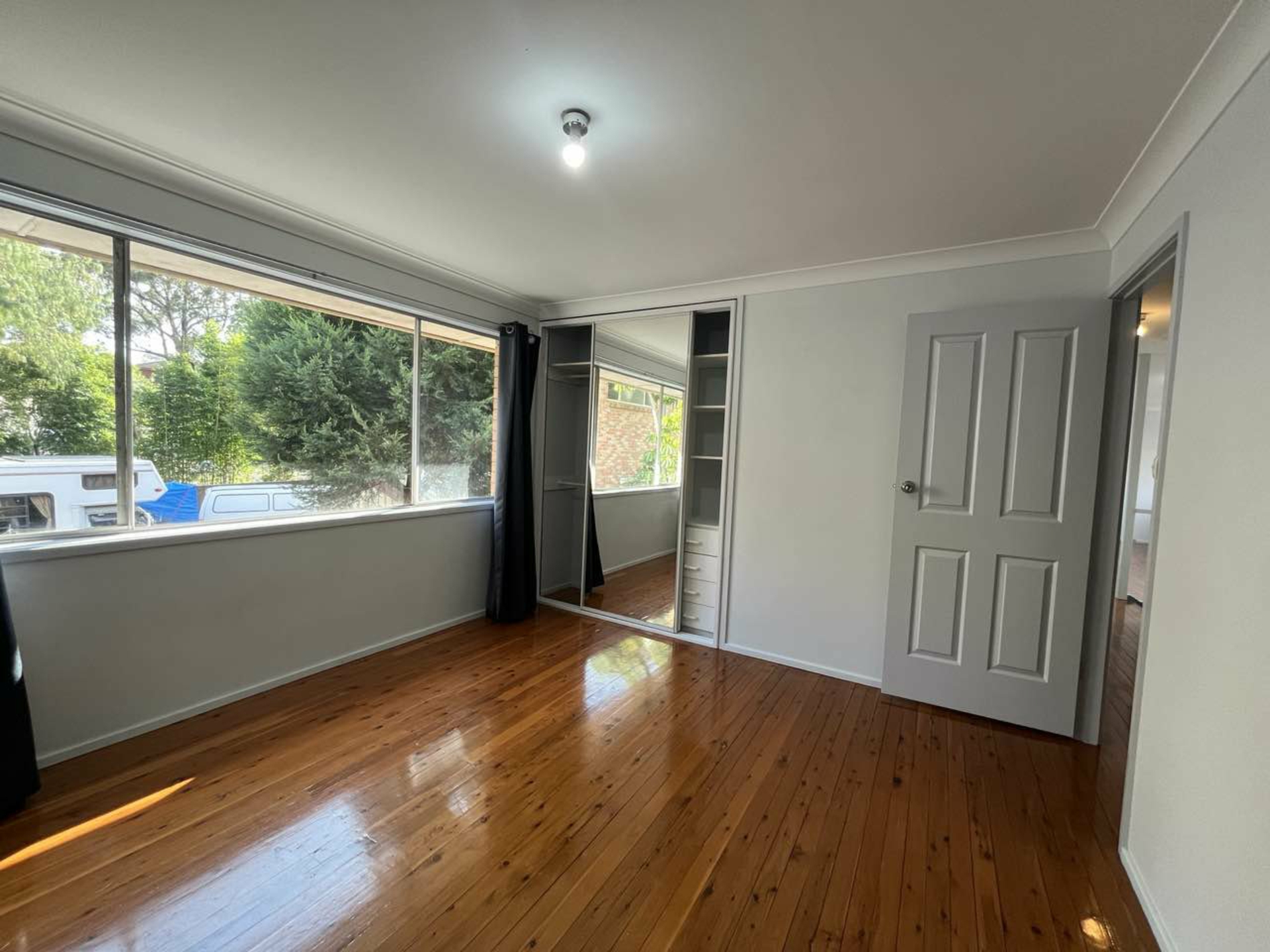 11 Waterside Crescent, CARRAMAR