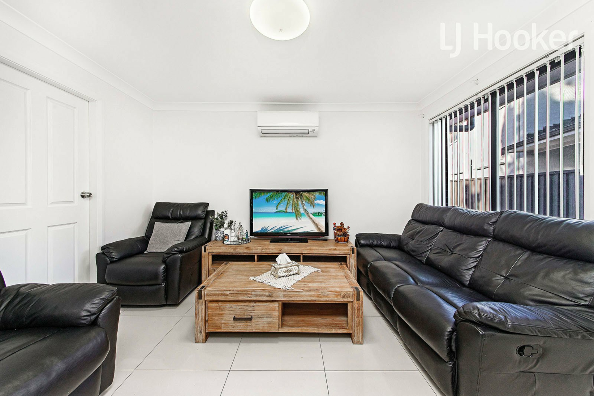 49 Avenel Street, CANLEY VALE