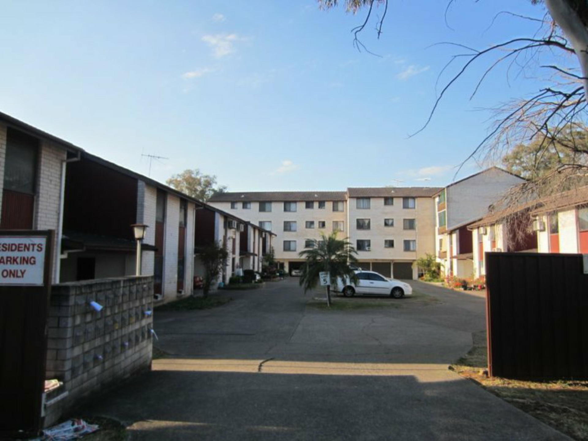 2/59-63 Bartley Street, CANLEY VALE