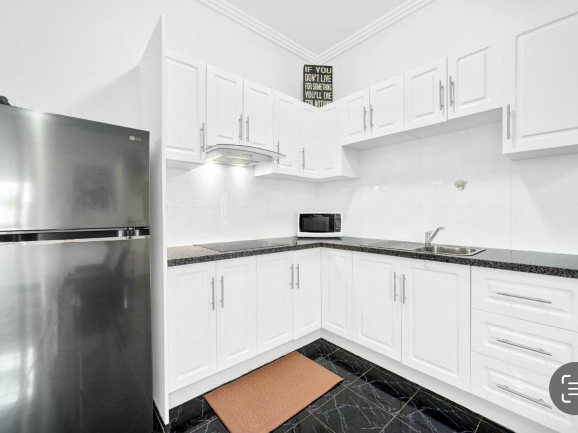 53 LANSDOWNE ROAD, CANLEY VALE