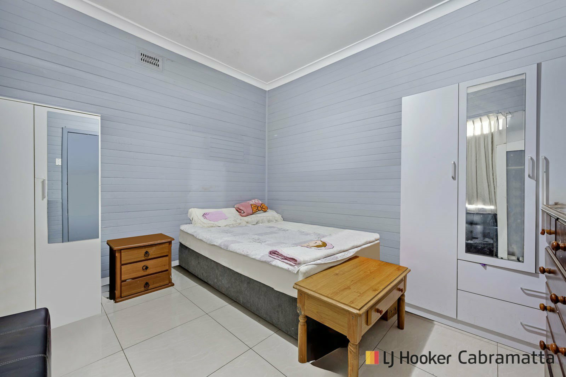 197 Canley Vale Road — photo 6 of 12