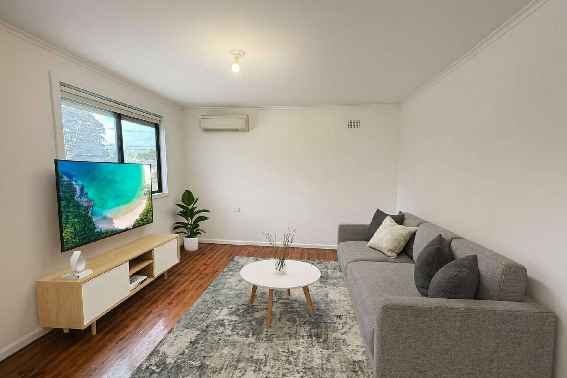 10 Lister Avenue, CABRAMATTA WEST