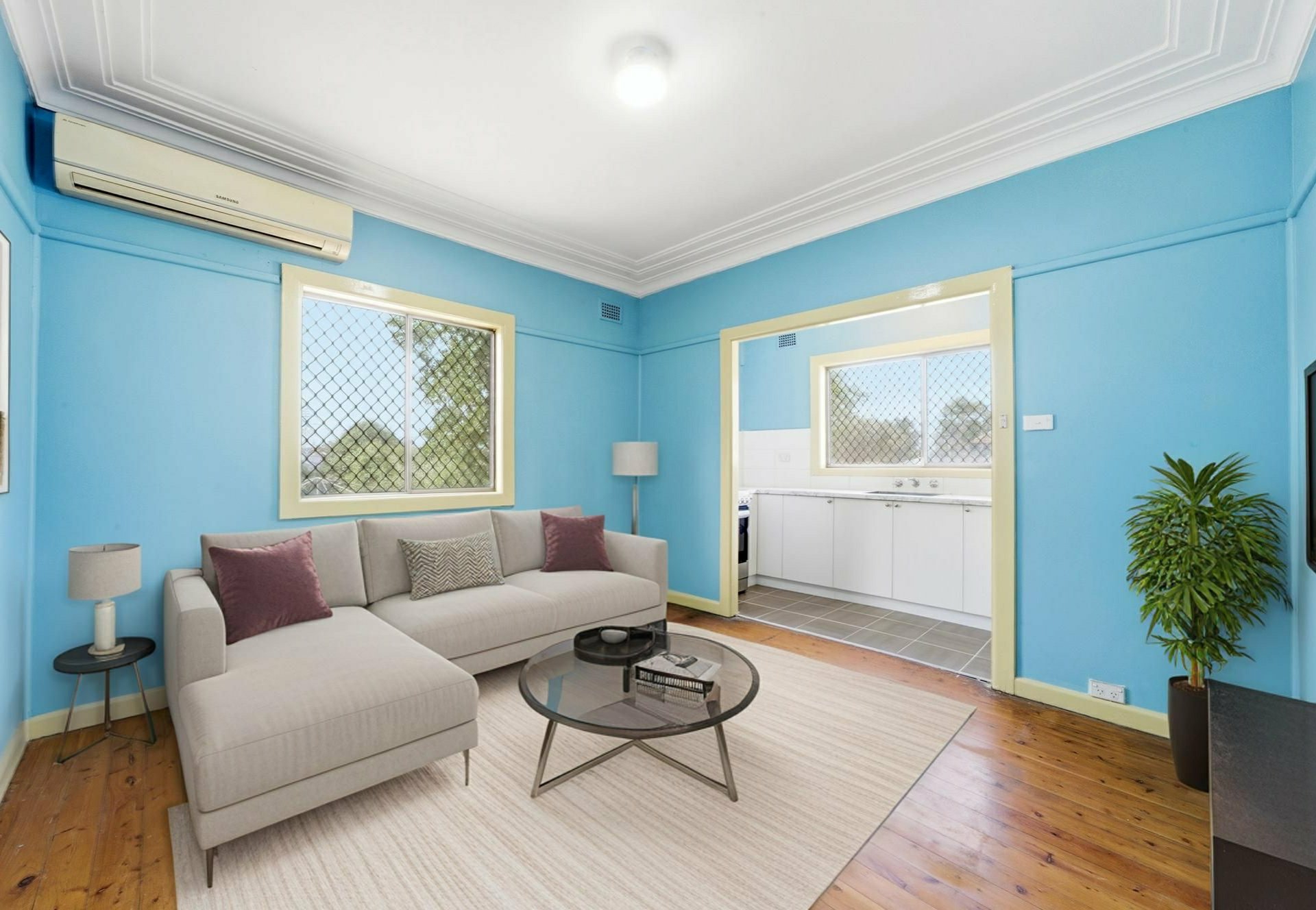 12 Ivy Street — photo 2 of 10