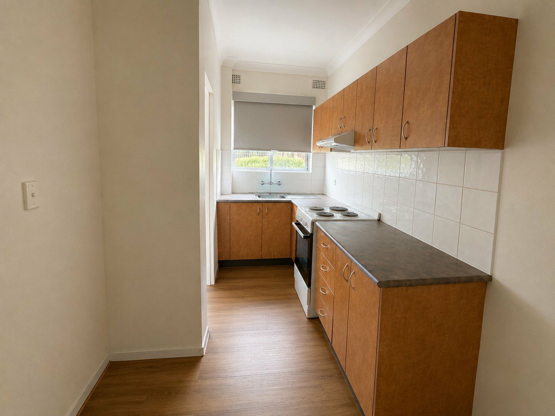 9/41-43 Calliope Street — photo 2 of 7