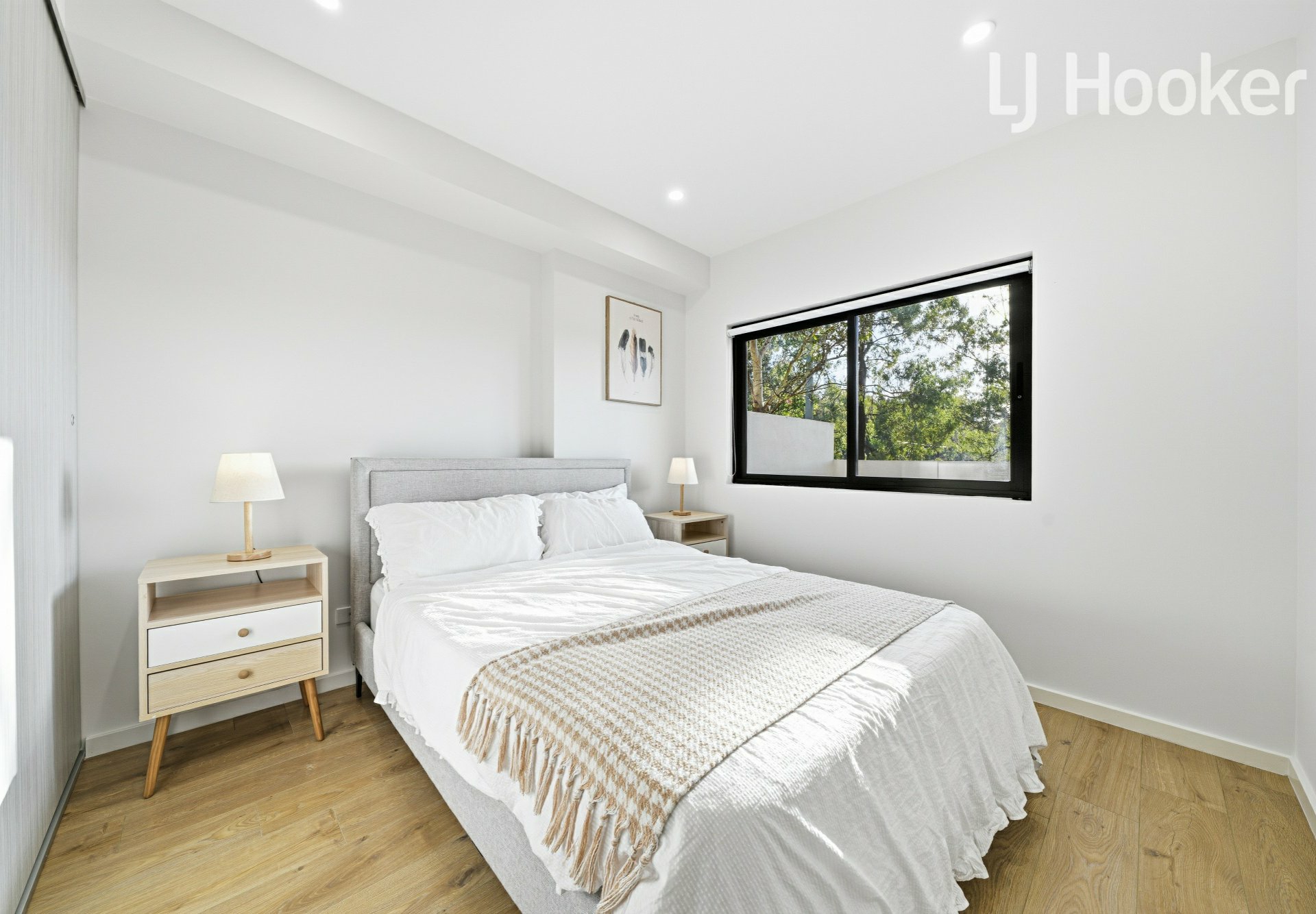 A004/18-20 Bibbys Place — photo 18 of 23
