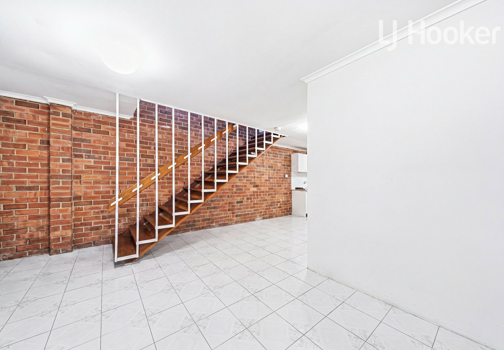 Unit 6/68 Hughes Street — photo 10 of 23