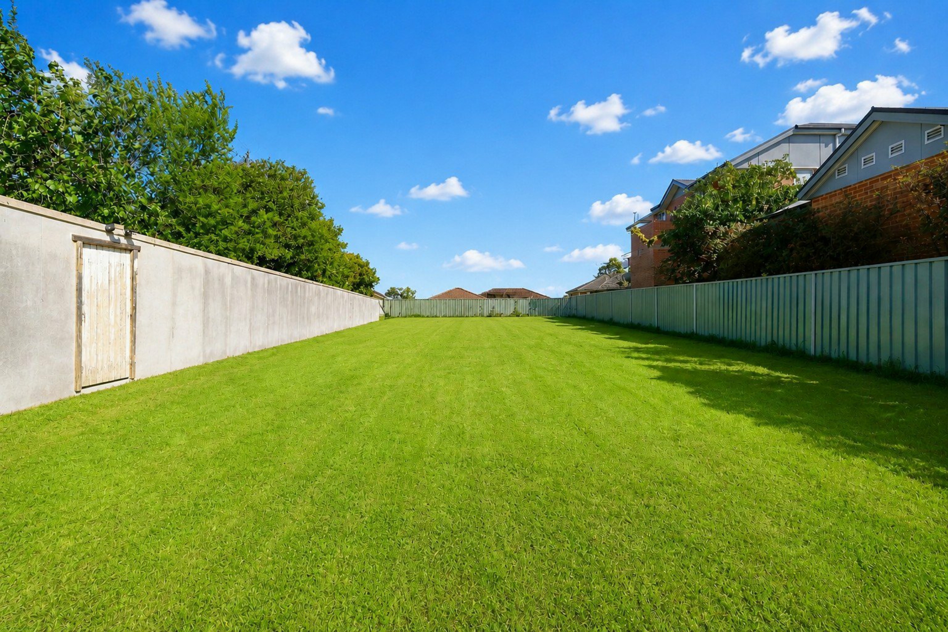 540 The Horsley Drive — photo 4 of 14