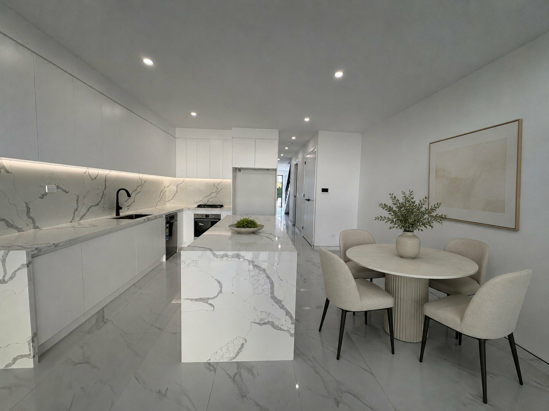 6A Malouf street — photo 3 of 14