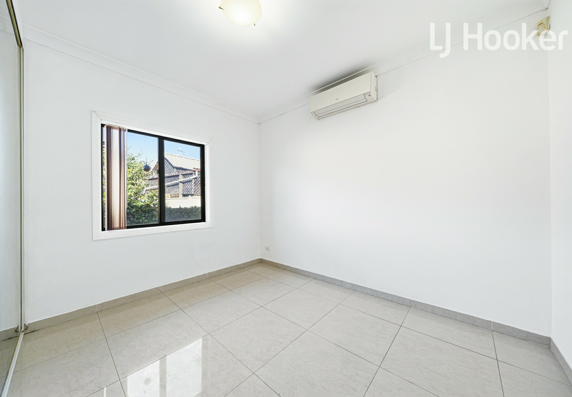 6A Rundle Rd — photo 3 of 10