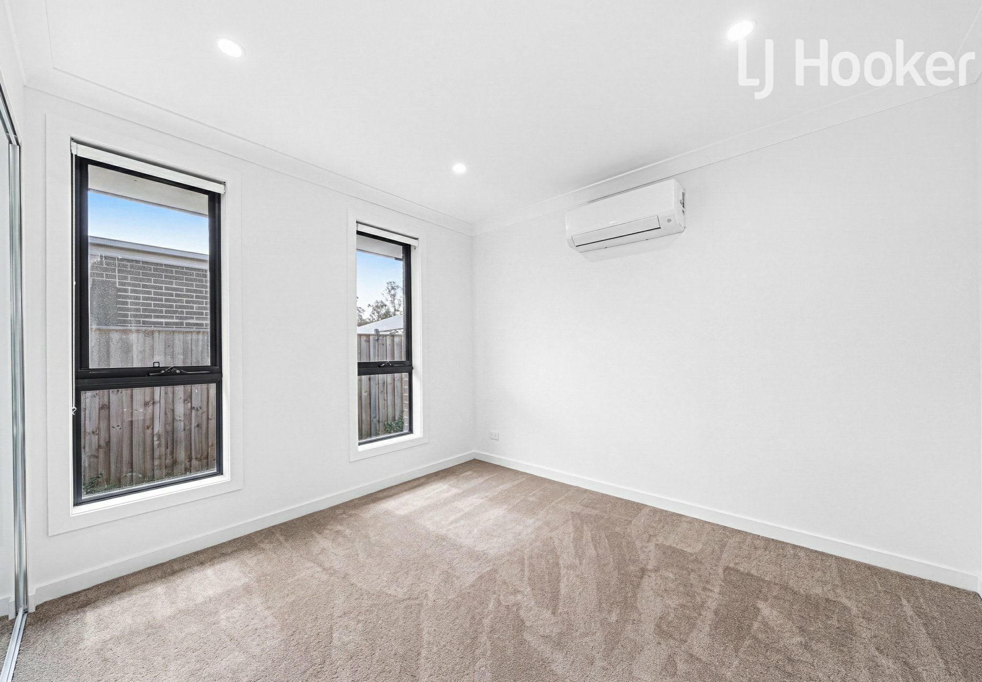 6 & 6A Rex Street — photo 25 of 30