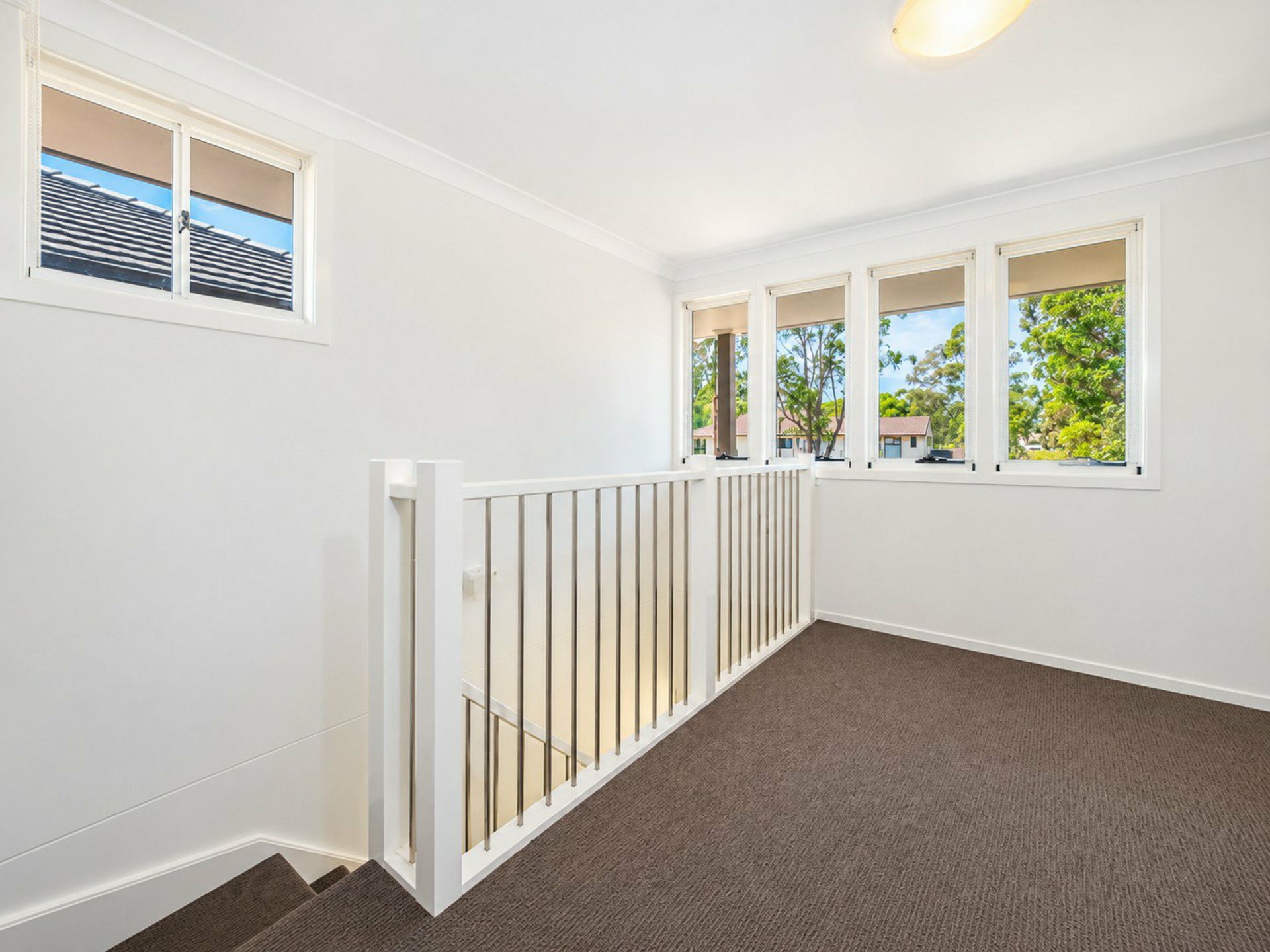 31 Passendale Road — photo 11 of 15