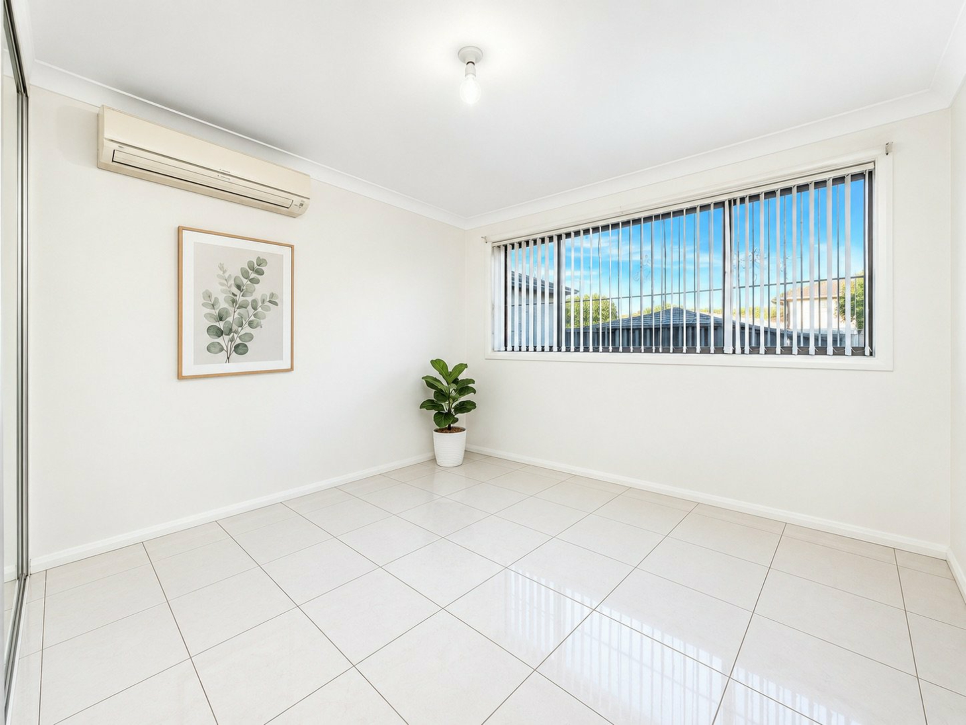 49 Avenel St — photo 2 of 6