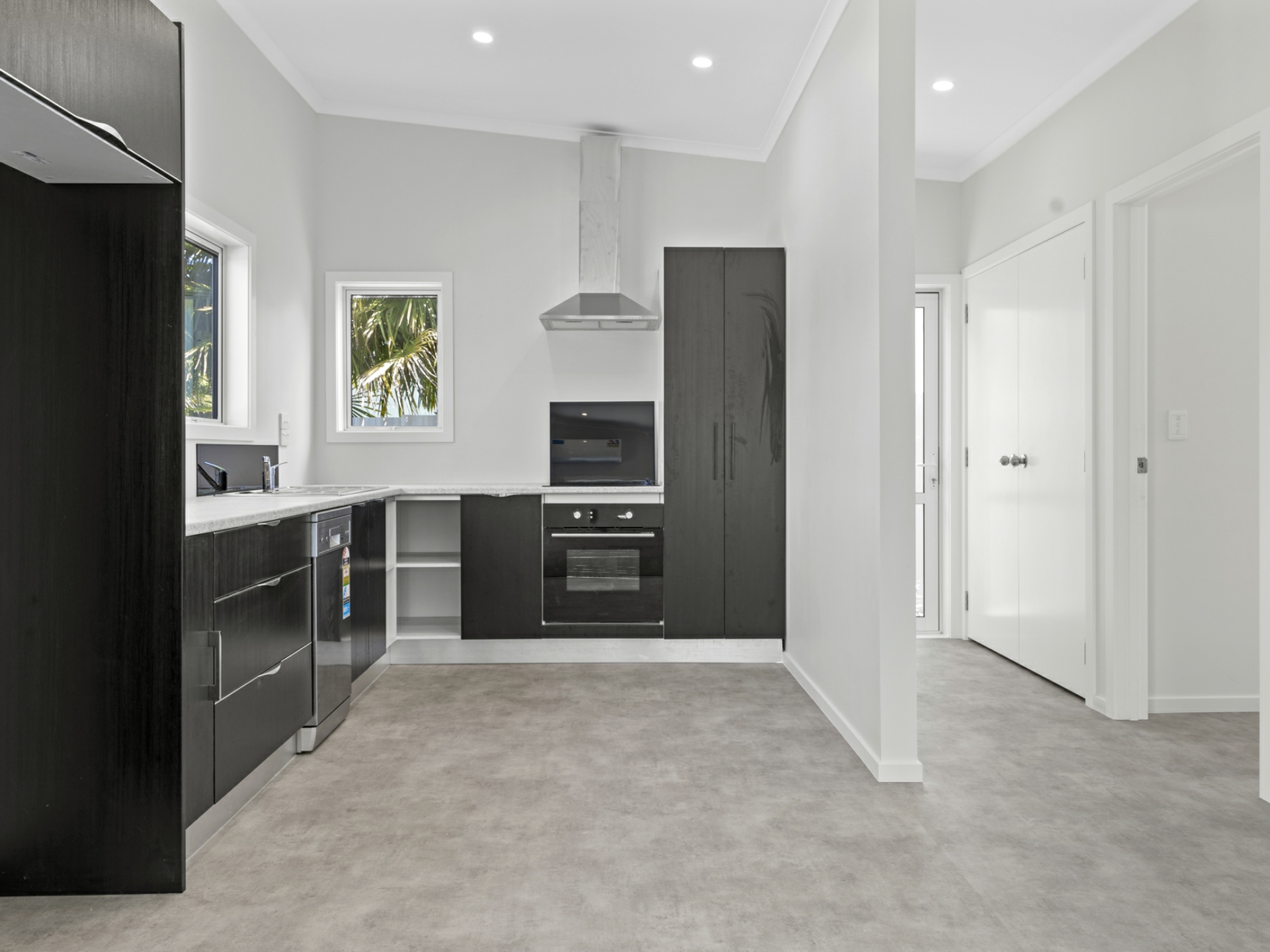 11 Little St, TIRAU