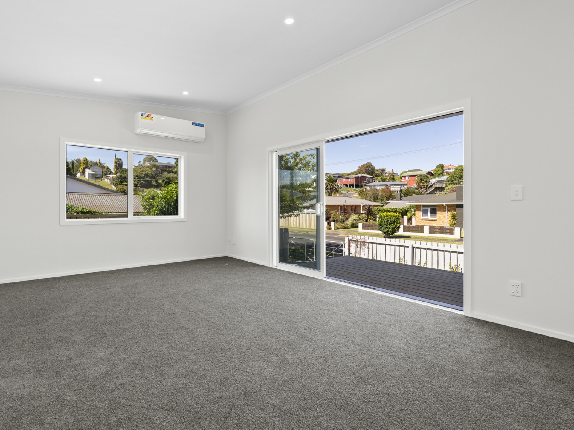 11 Little St, TIRAU