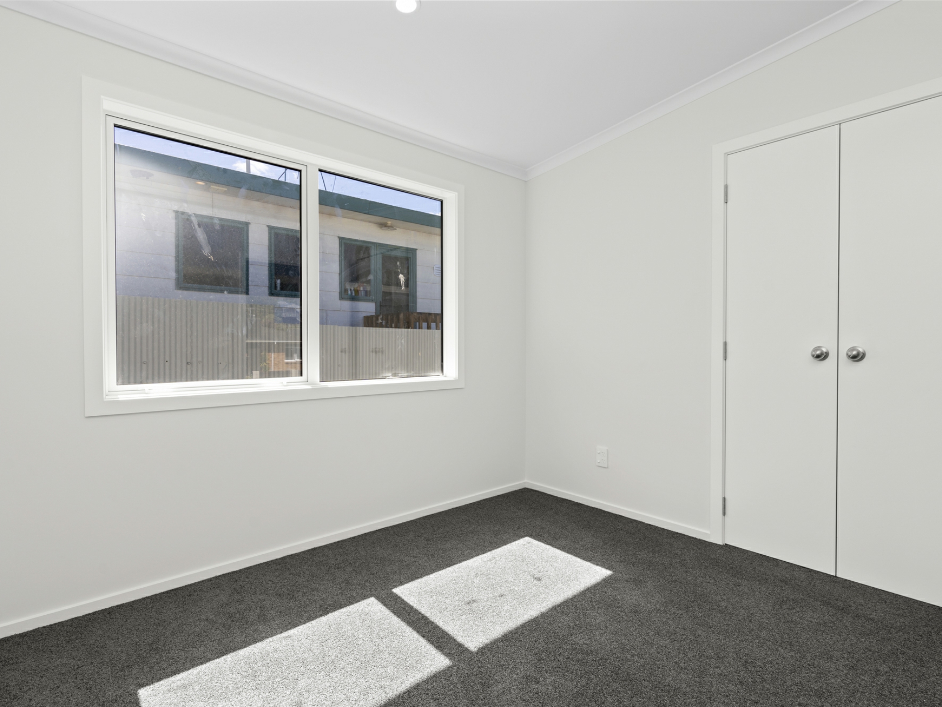 11 Little St, TIRAU