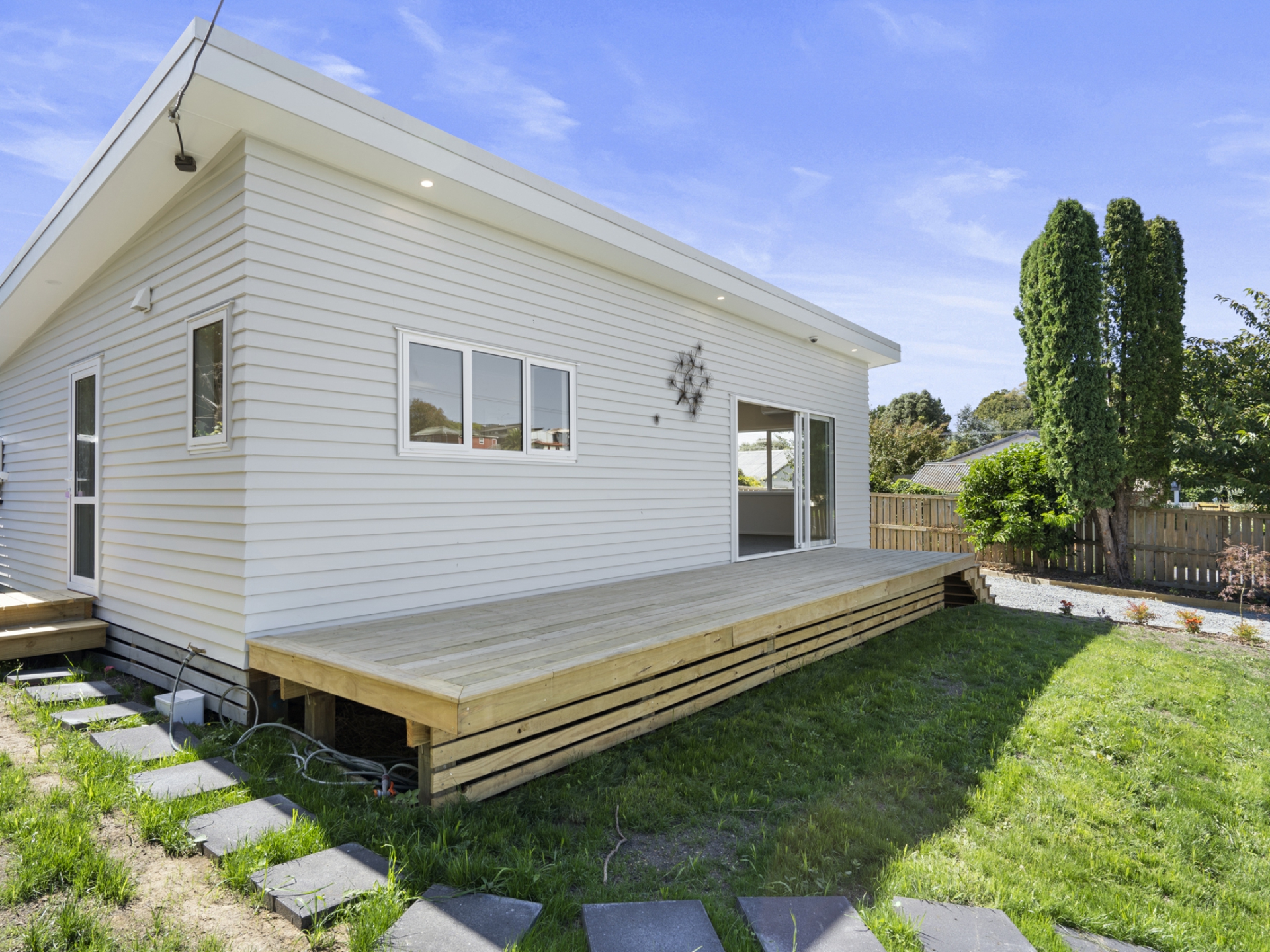 11 Little St, TIRAU