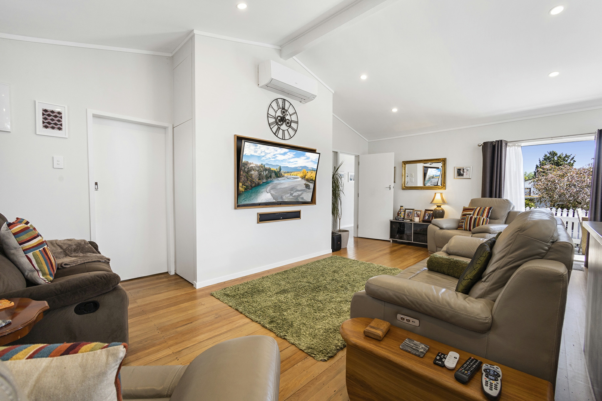 2 York Place, MATAMATA