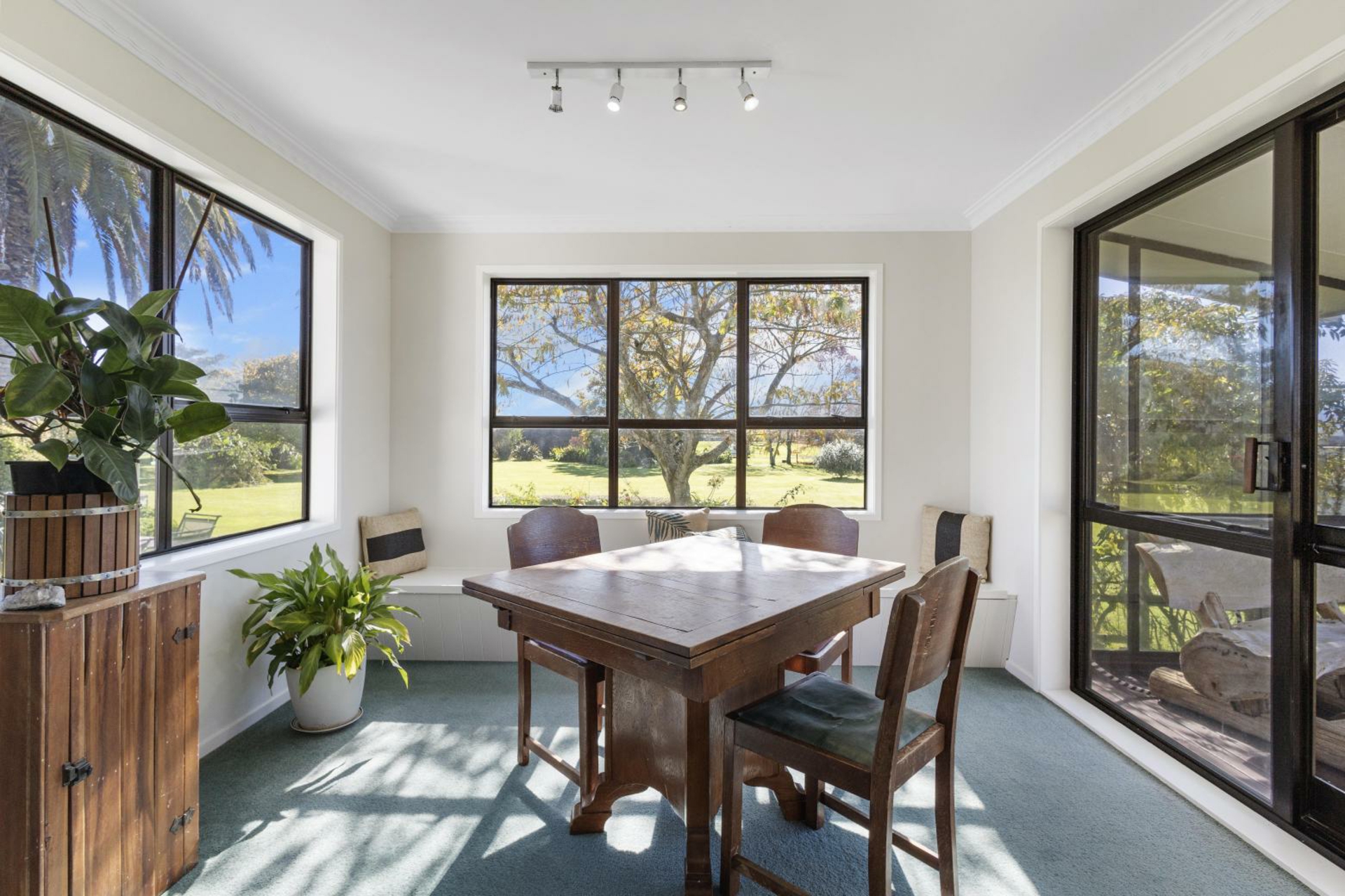 208 Livingstone Road, TE POI