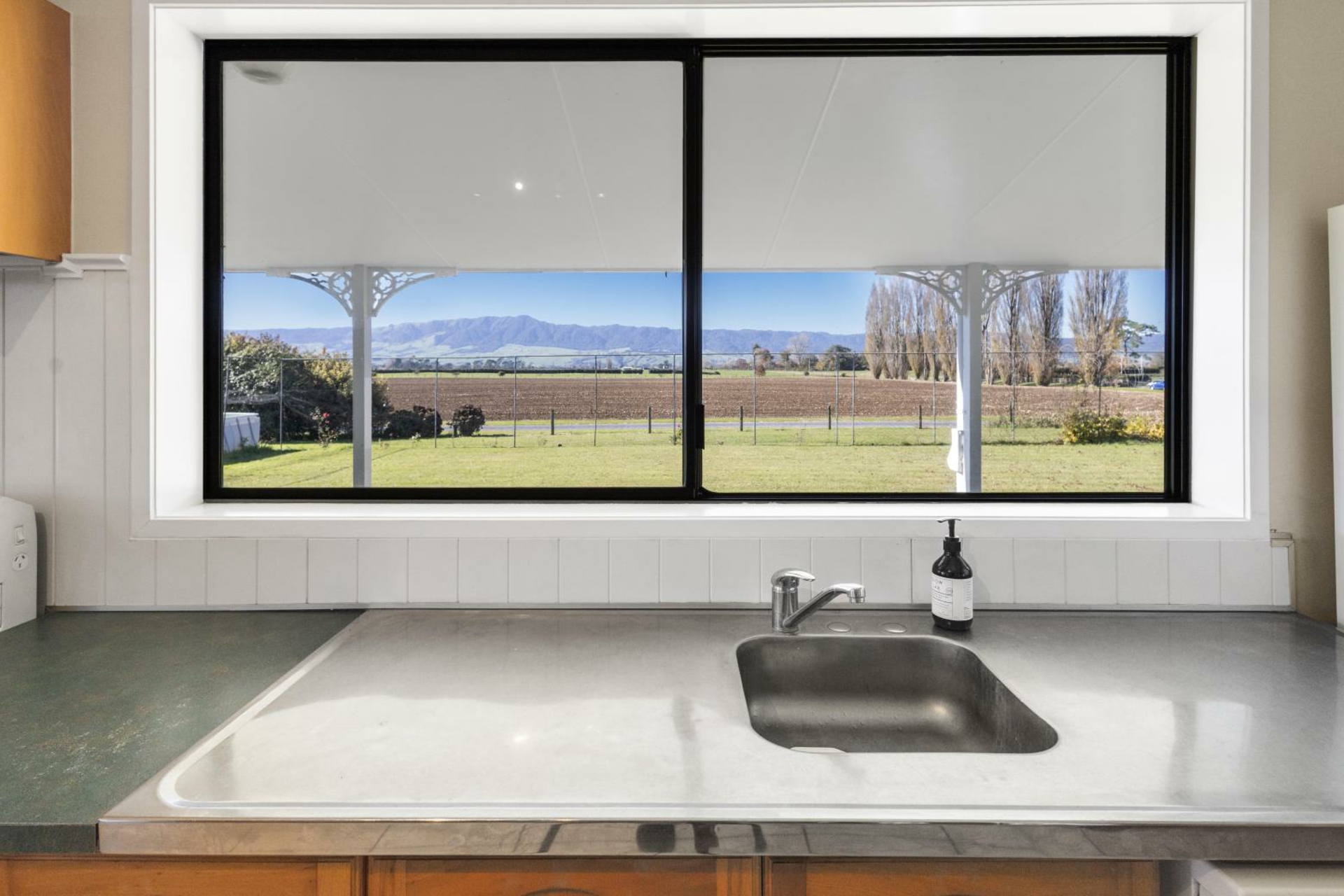 208 Livingstone Road, TE POI
