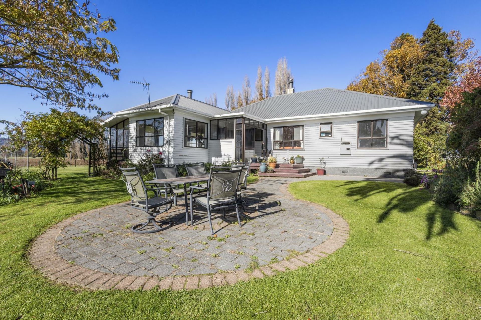 208 Livingstone Road, TE POI