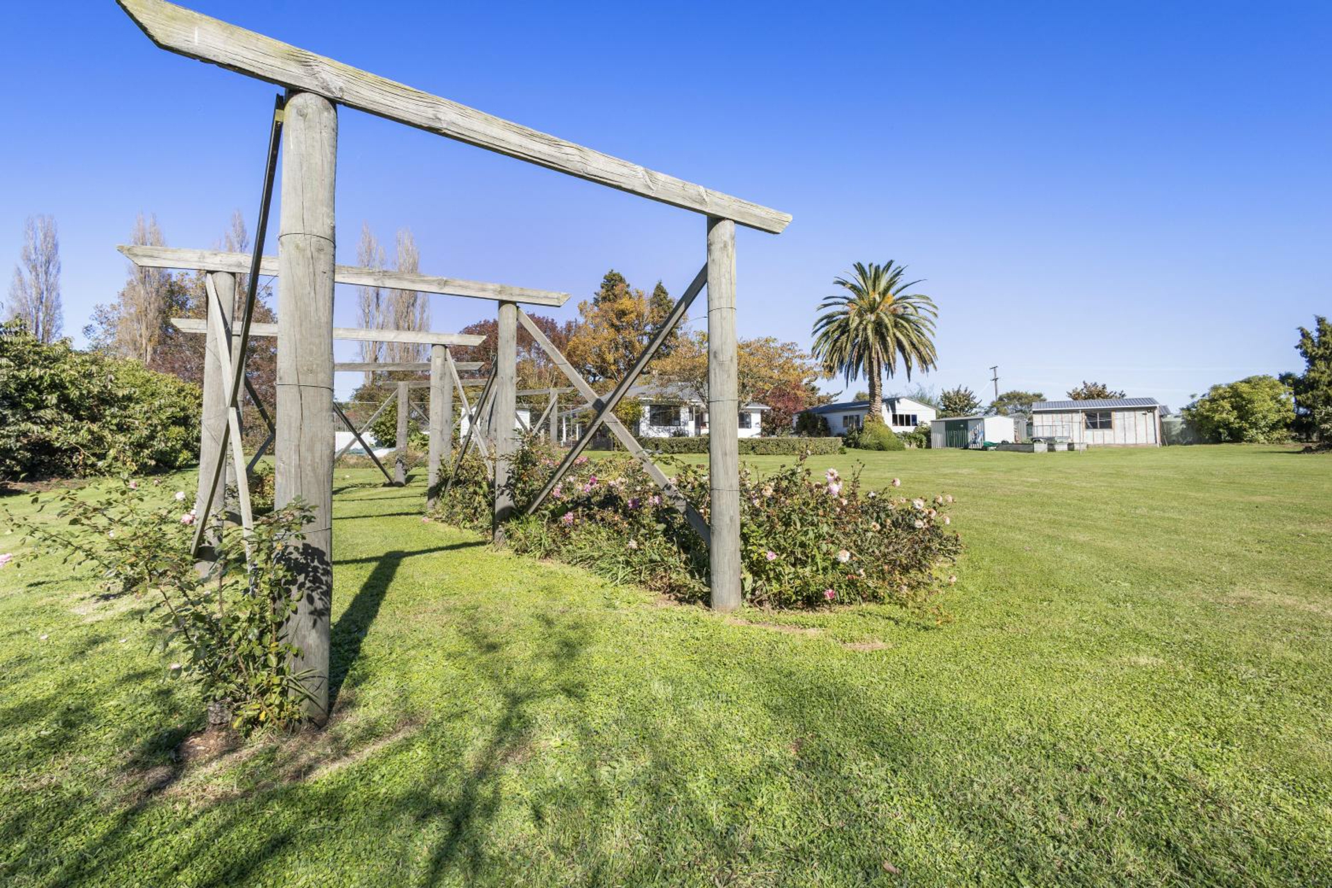 208 Livingstone Road, TE POI