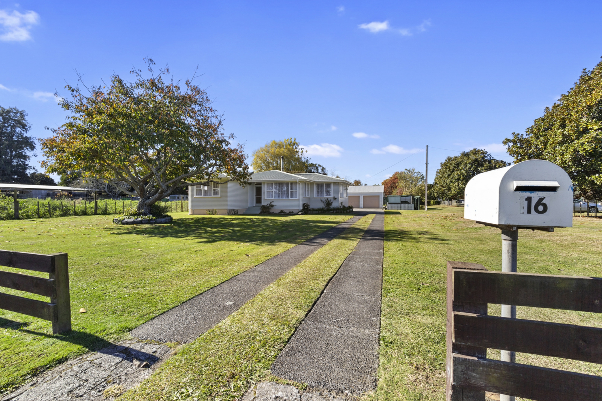 16 Ward Street, WAHAROA