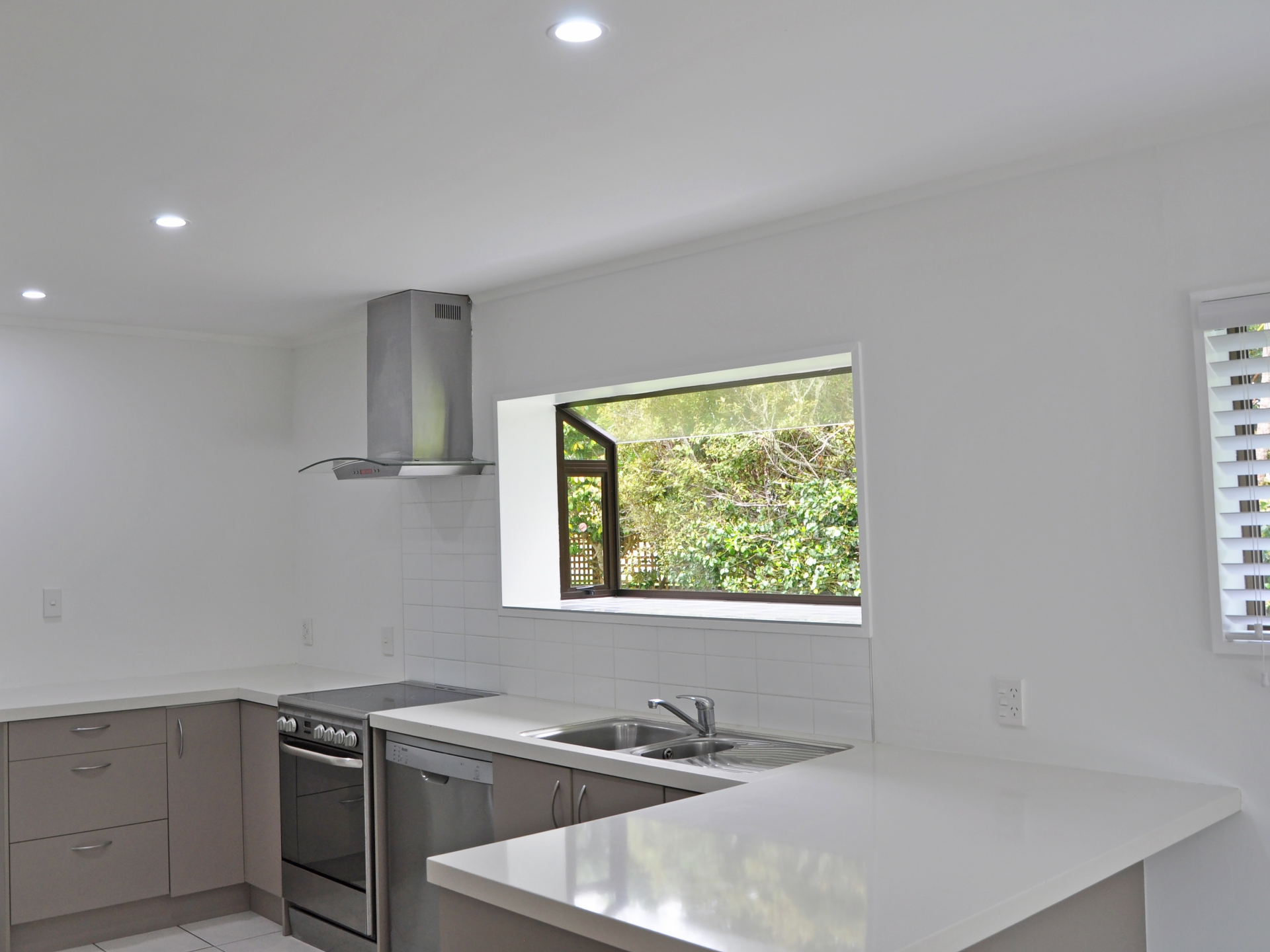 11 Manuka Street, OREWA