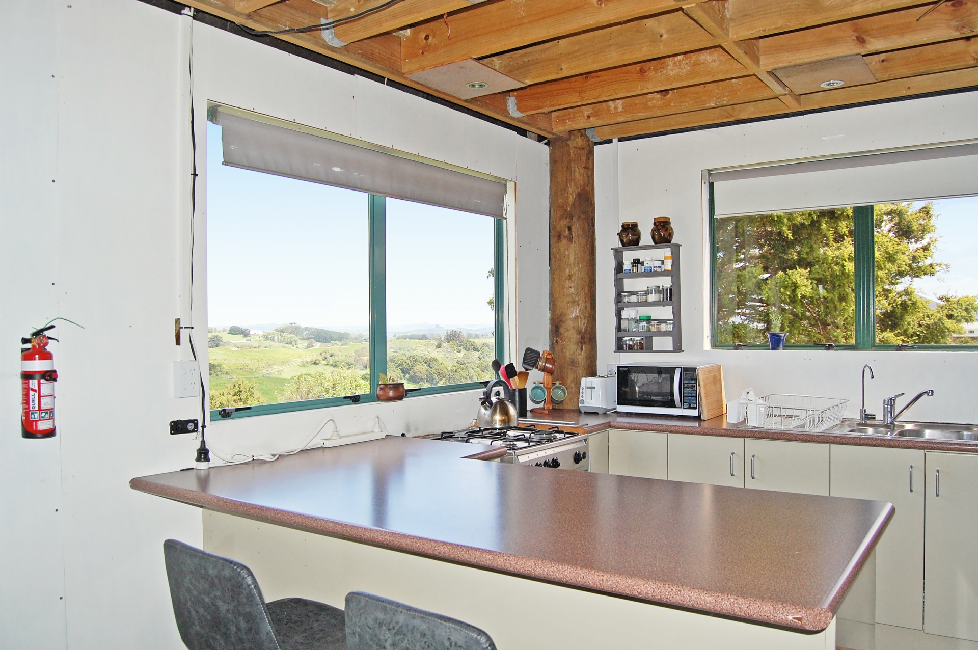 112 Tawa Avenue Kaiwaka Lifestyle for Sale LJ Hooker