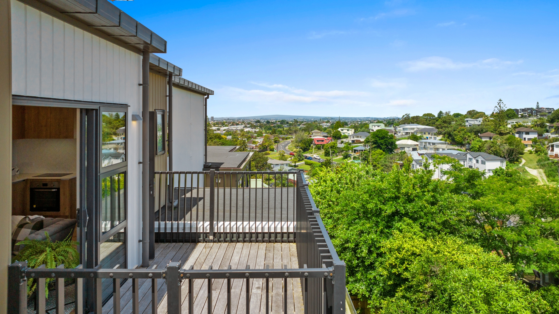 402/553C Glenfield Road Glenfield Property Details LJ Hooker