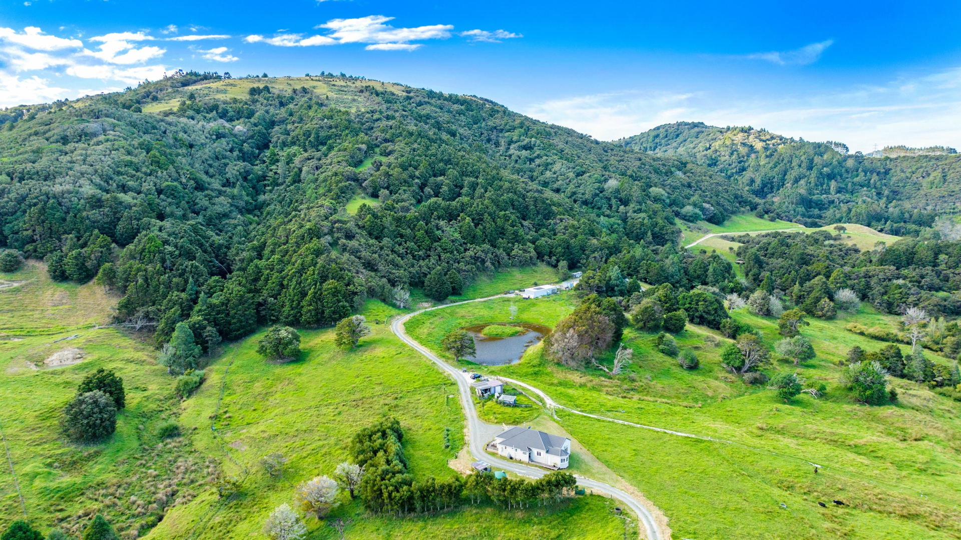 166 Mountain Road, MAUNGATUROTO