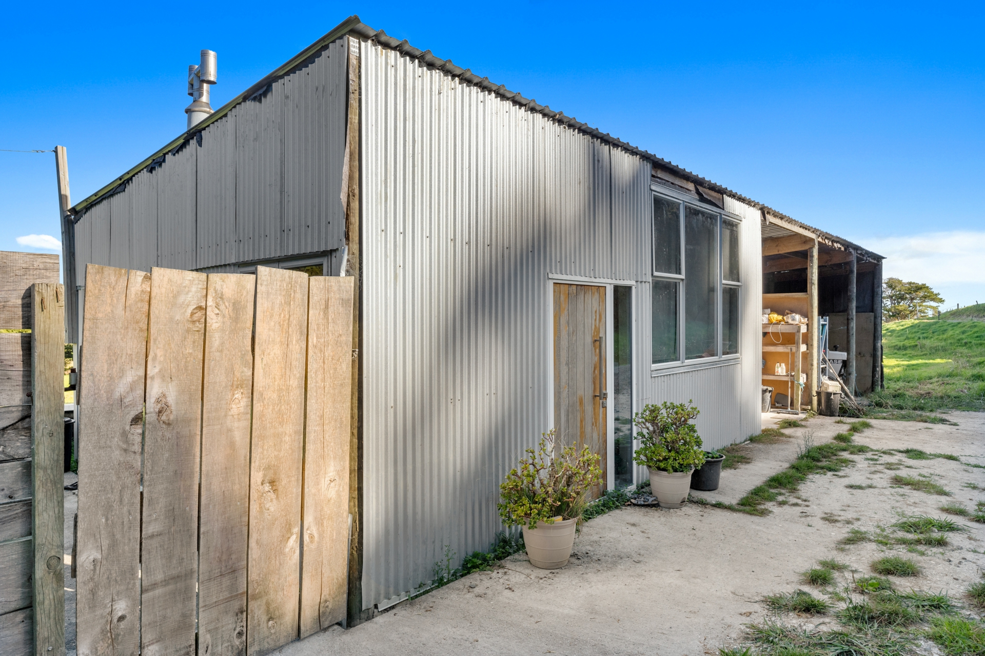 166 Mountain Road, MAUNGATUROTO