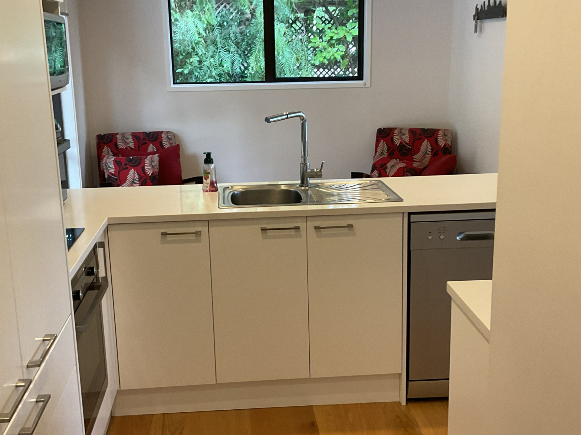 11 Hillside Crescent, LEIGH