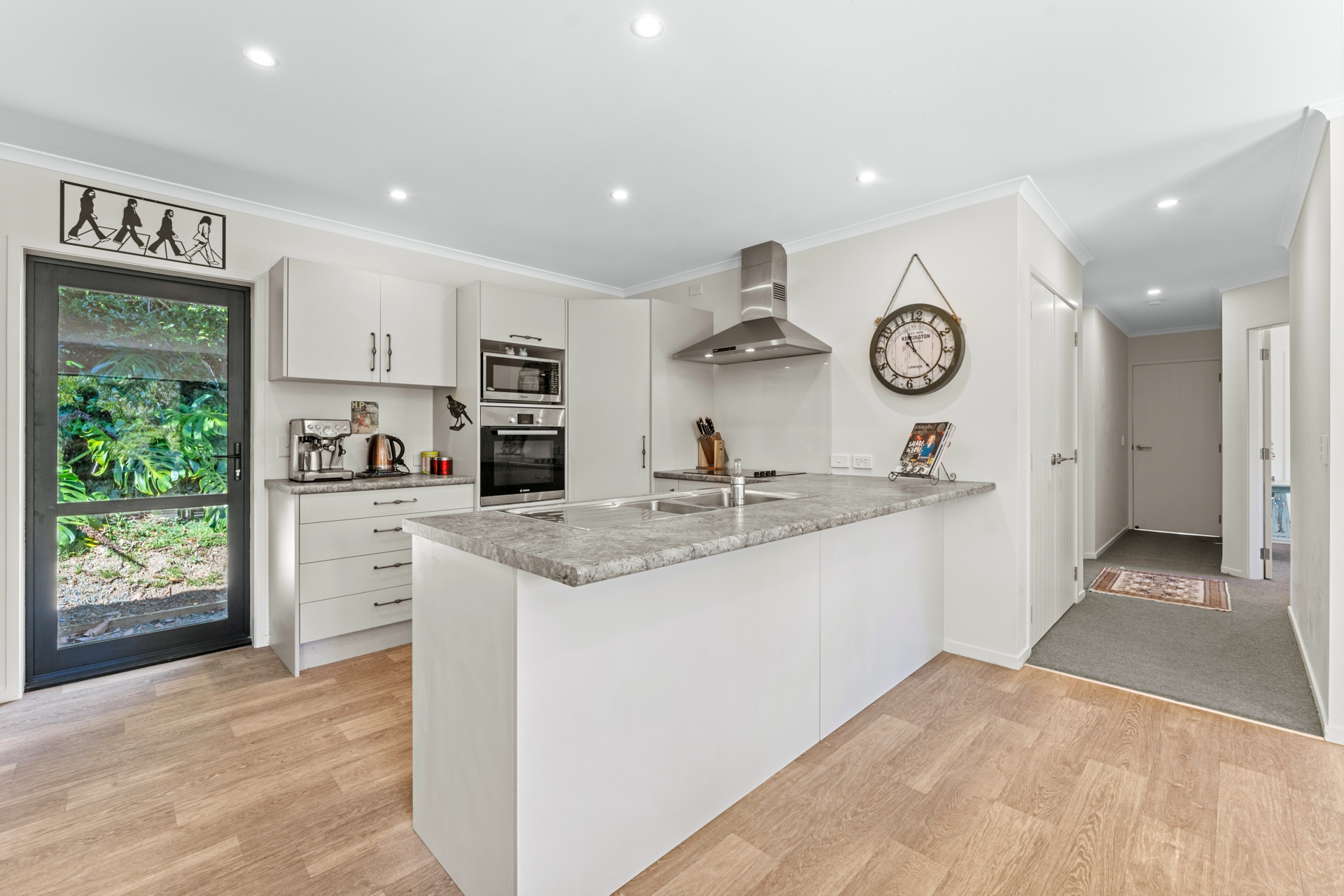 2395F State Highway 1, KAIWAKA