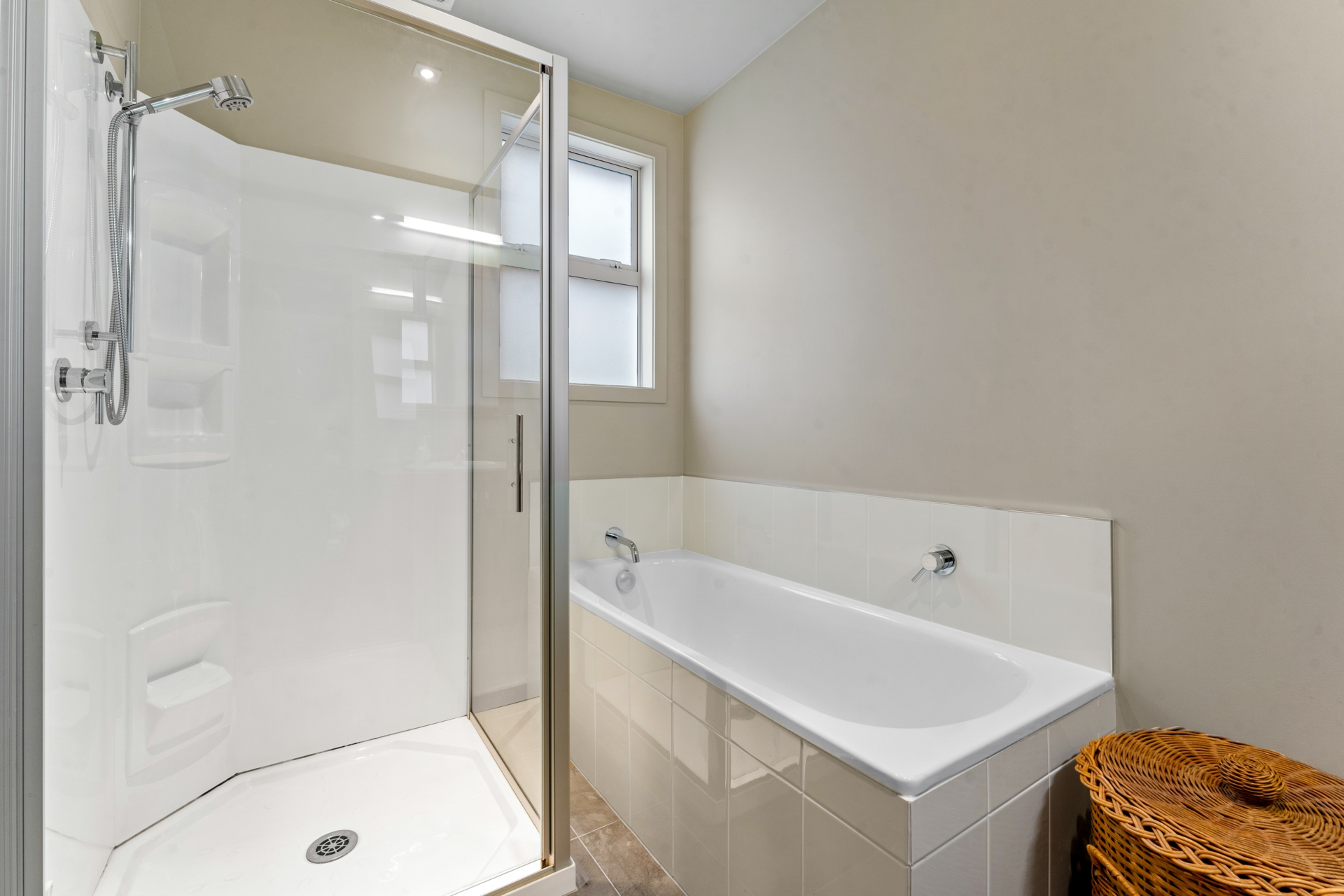 87 M Greenwood Road, LEIGH