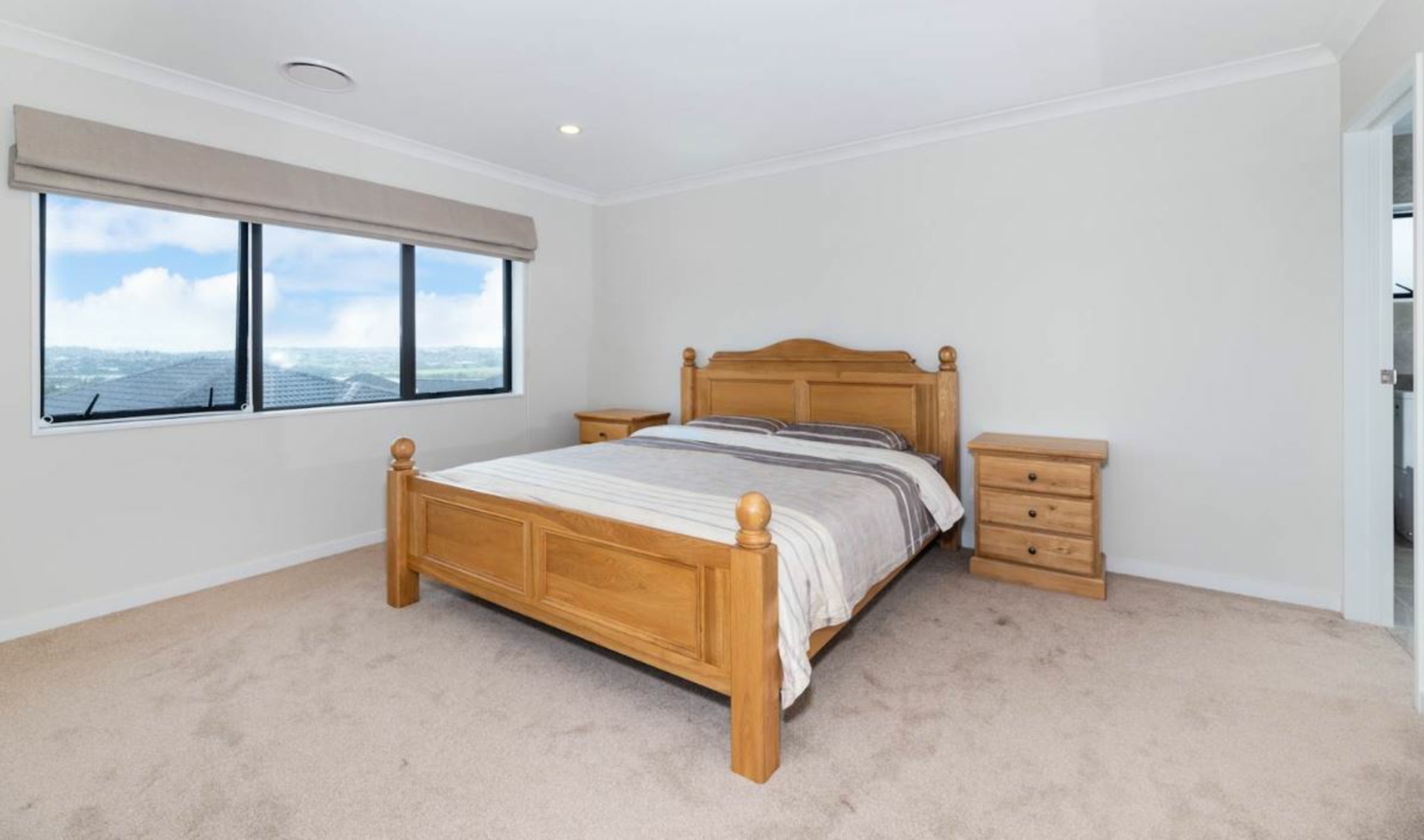 11 Harvest Avenue, OREWA